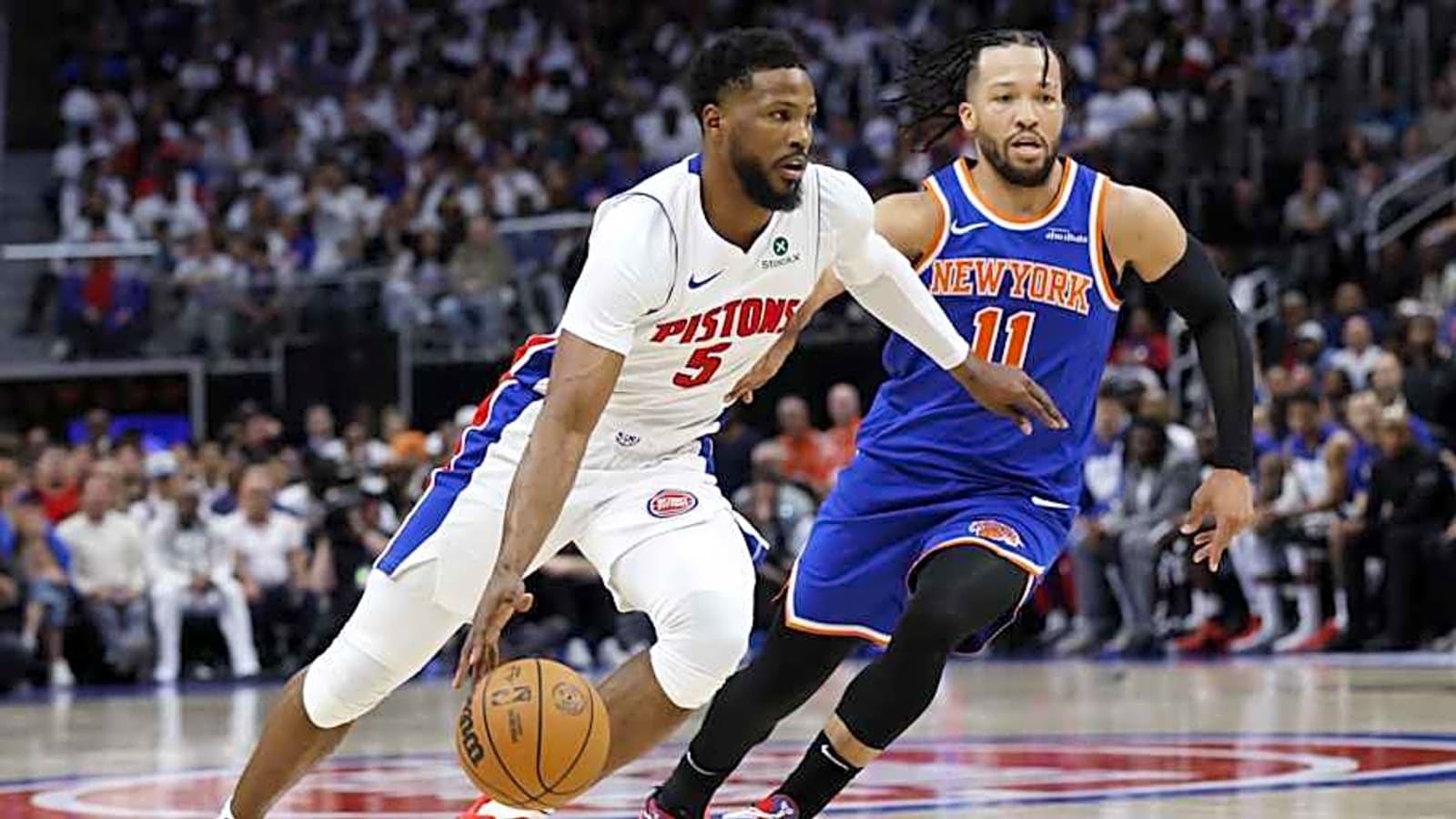 Knicks Considering Top Free Agent Guard