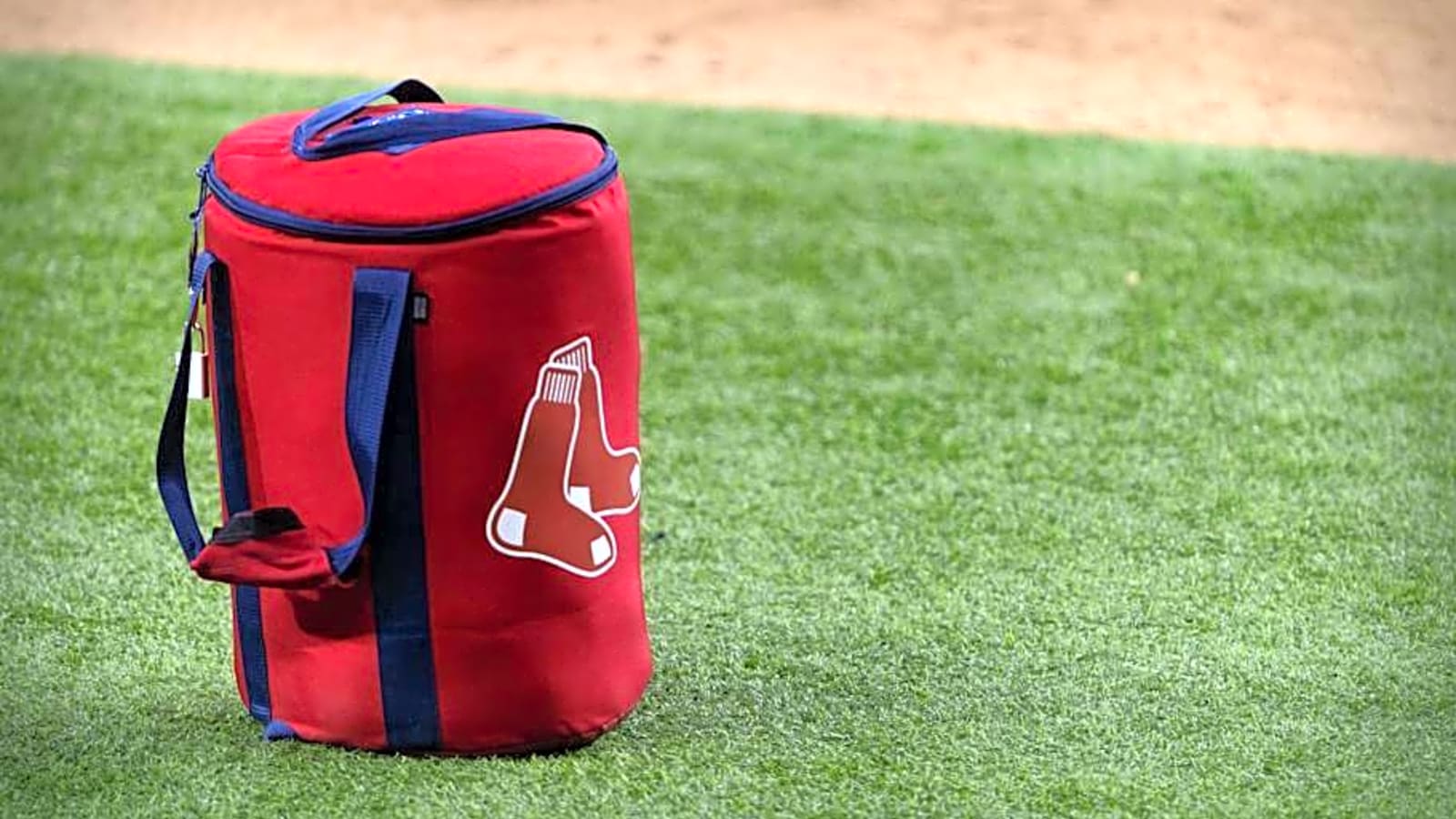 Cardinals Have Tie To Red Sox-Giants Rafael Devers Stunner