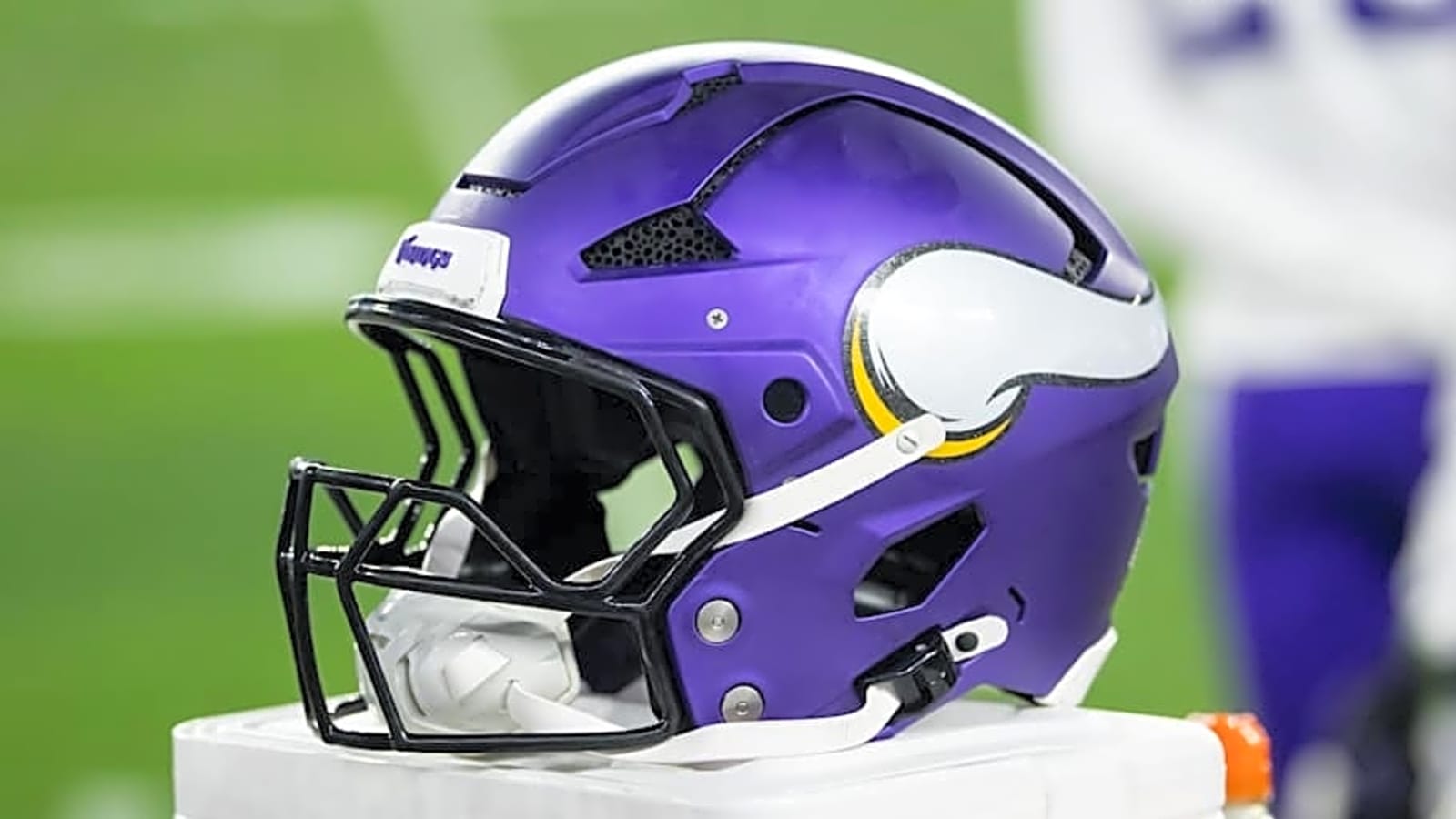 Cleveland Browns Linked to QB Trade With Minnesota Vikings