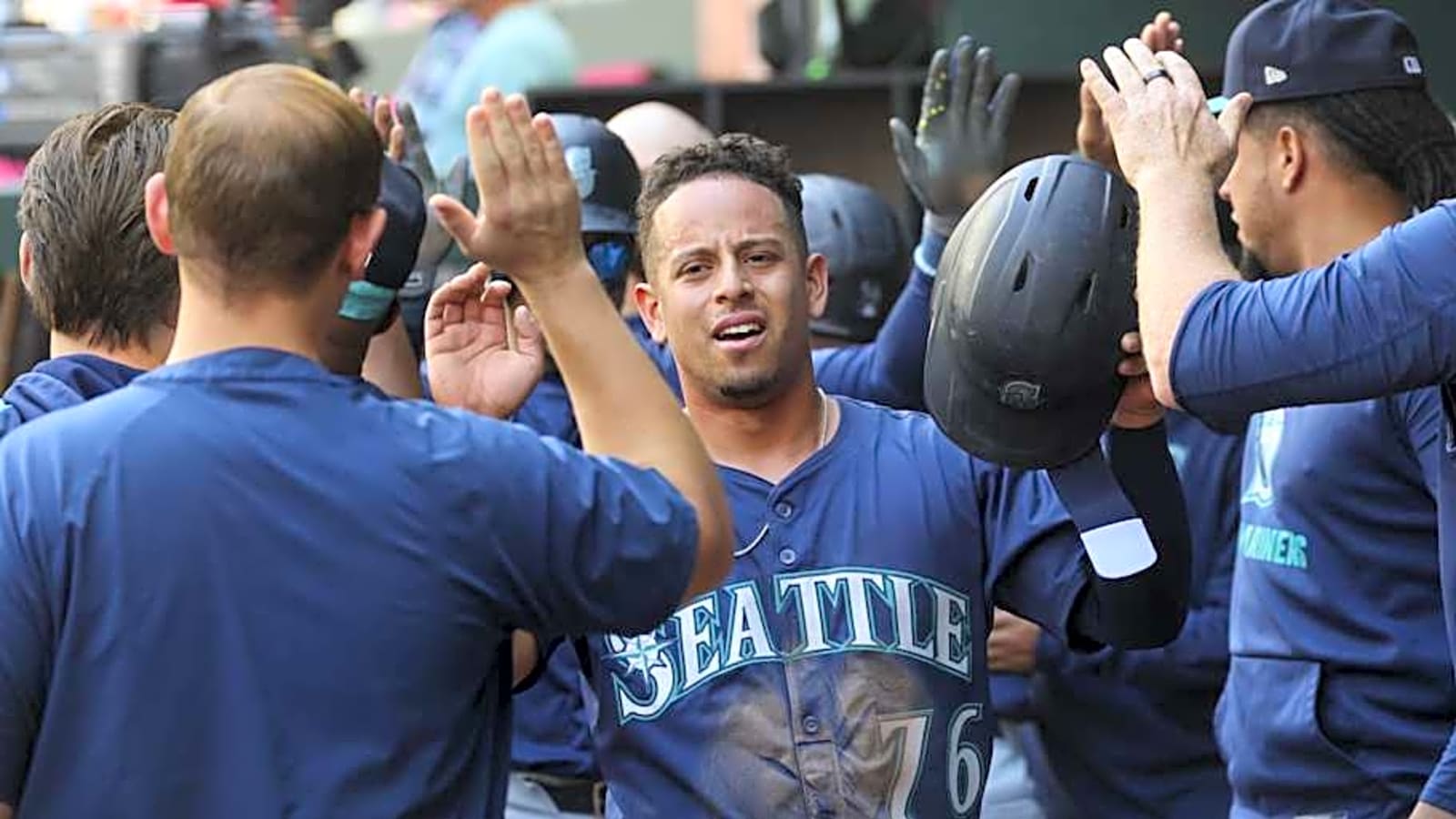 Seattle Mariners Winning Streak Snapped in 8-1 Loss Against Texas Rangers