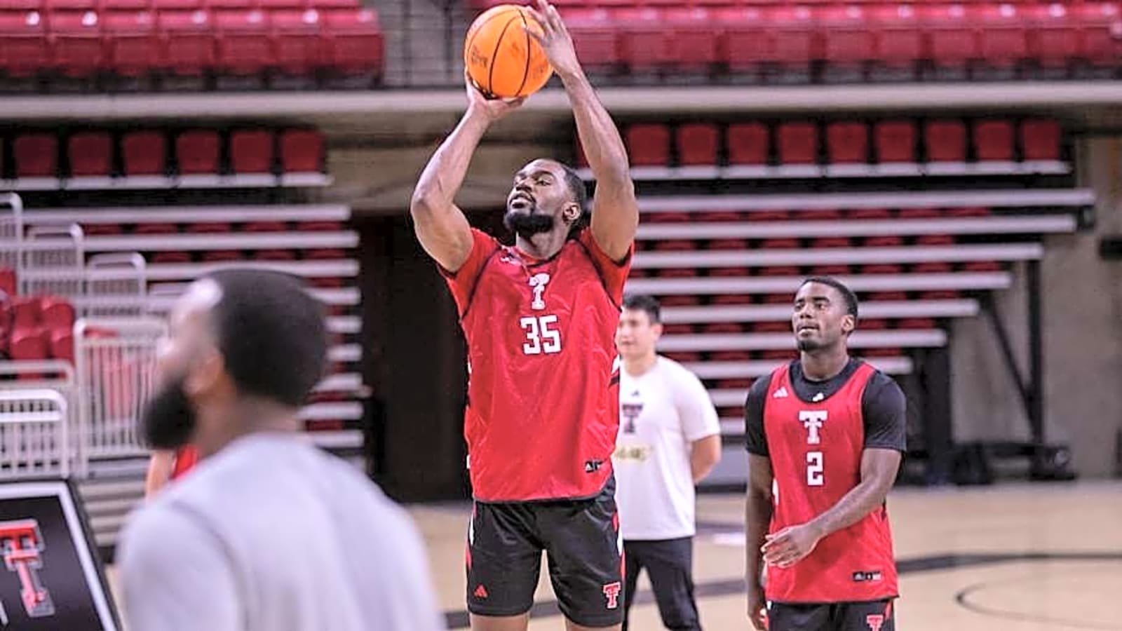 Brief UNC Basketball Transfer Target Chooses Knights