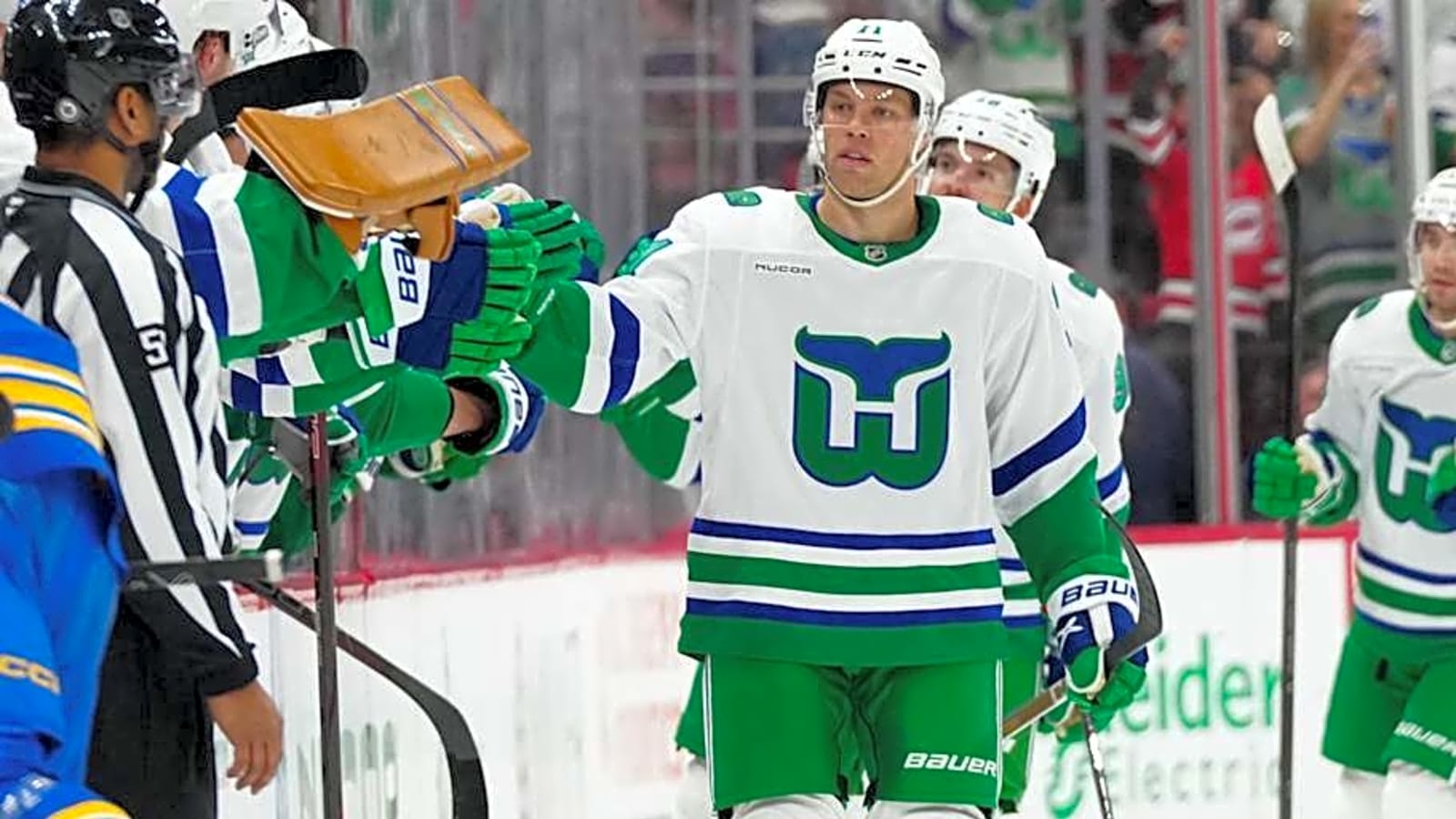 Every Metropolitan Division Team&#39;s All-Time Best and Worst Uniforms