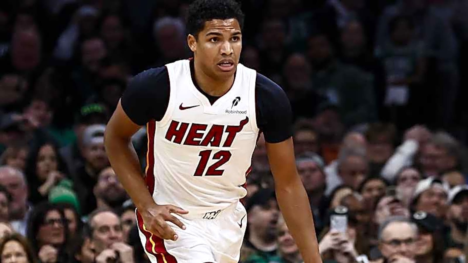 Mizzou Alumni Dru Smith Signs Contract with Miami Heat: The Buzz
