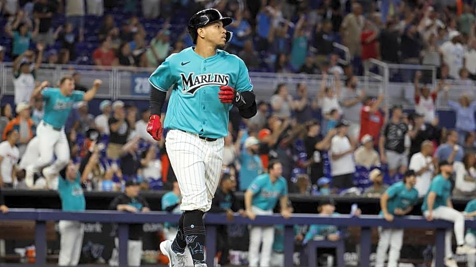 Heriberto Hernández Makes Marlins History With Stunning Walk-Off vs. Mets