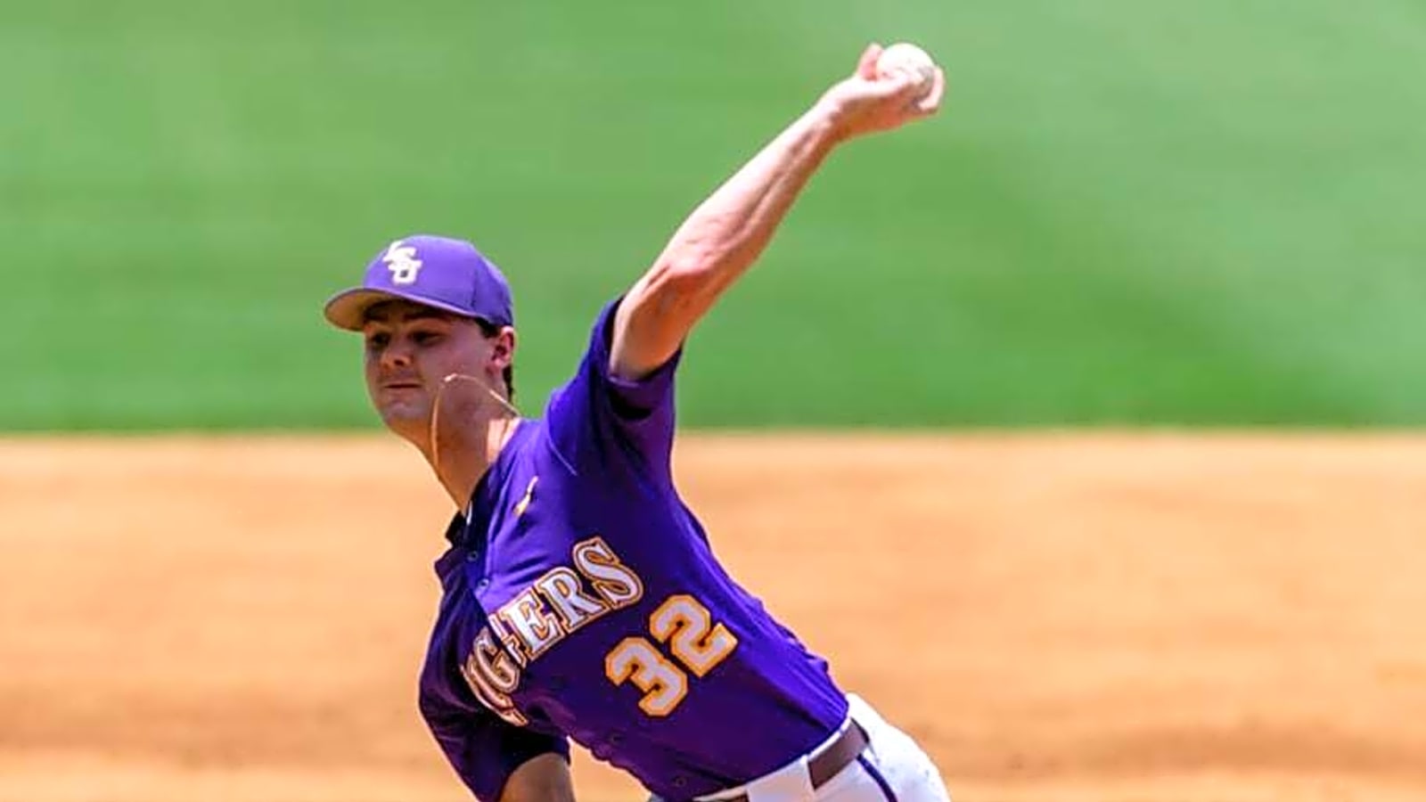 Here&#39;s How Much Money the Seattle Mariners are Reportedly Signing Top Pick For