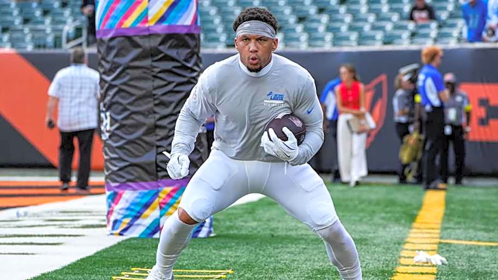 Patriots Sign Former Lions RB