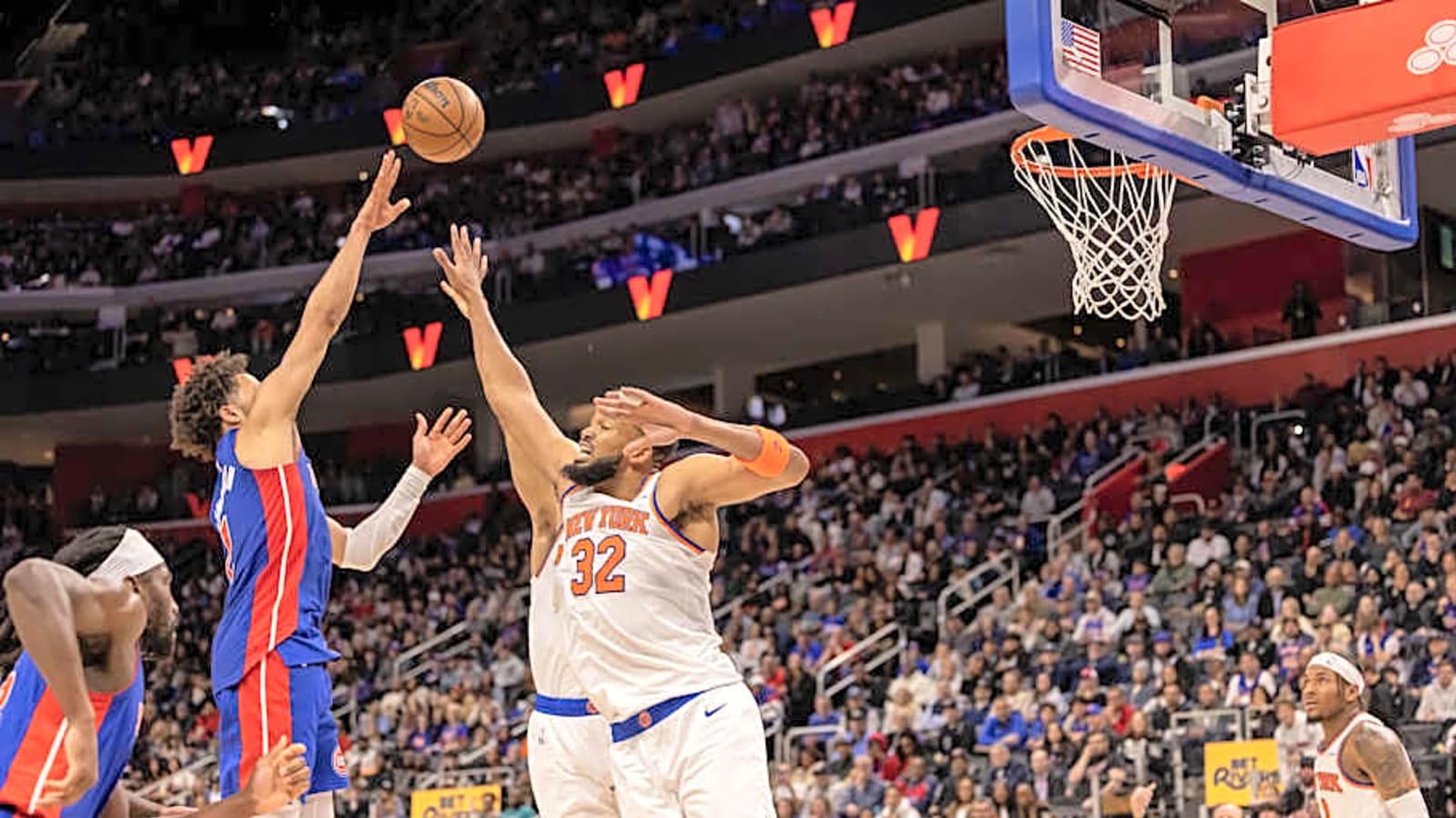 Knicks Close, But So Far Away, from Title Contention