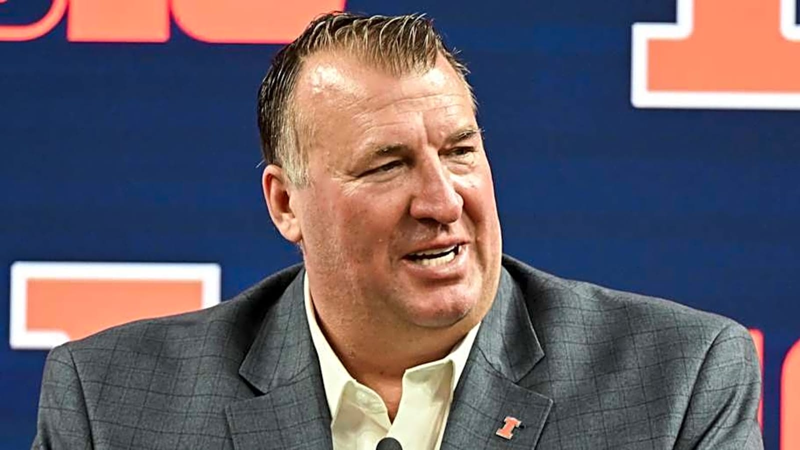 Three-Star Two-Way Standout Kenaz Sullivan Lands Offer From Illinois