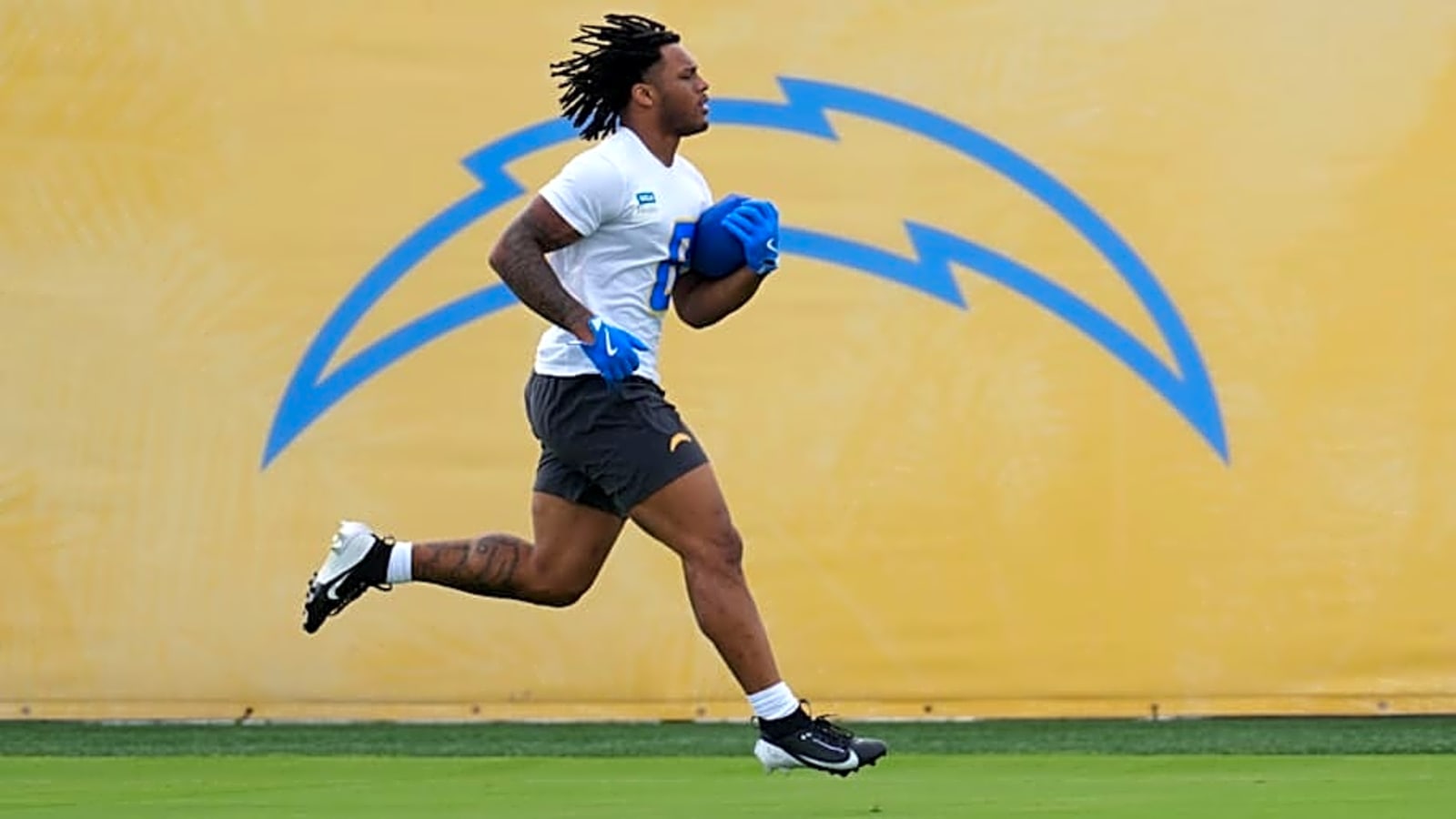 Los Angeles Chargers rebuilt ground game cracks top 10 RB duo rankings