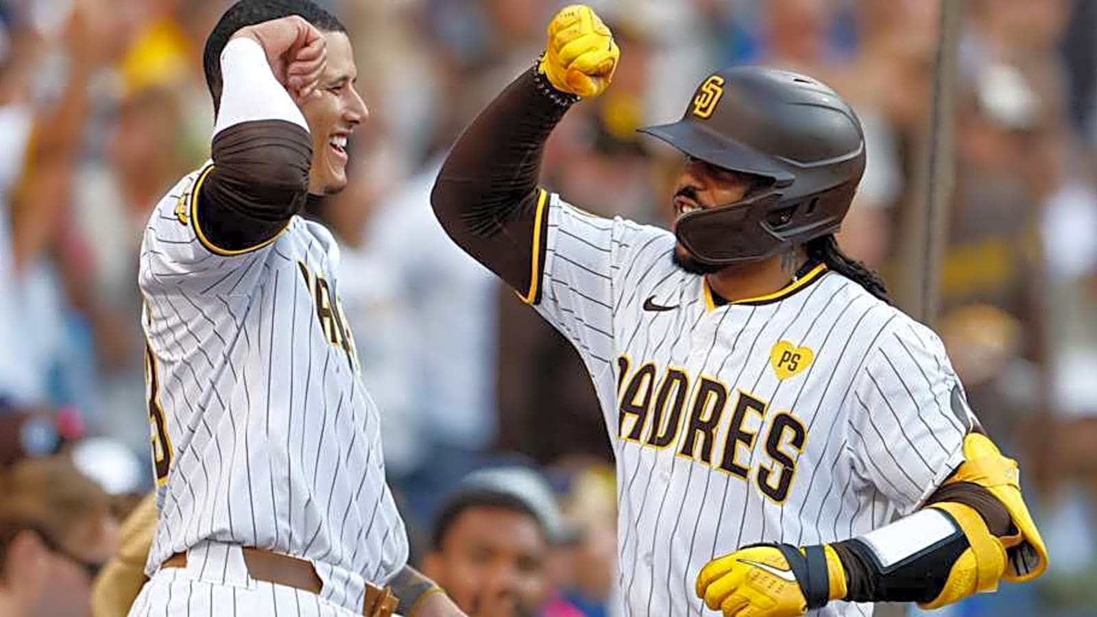 Padres Recall Luis Campusano, Lose Gavin Sheets for First Half Finale vs Phillies