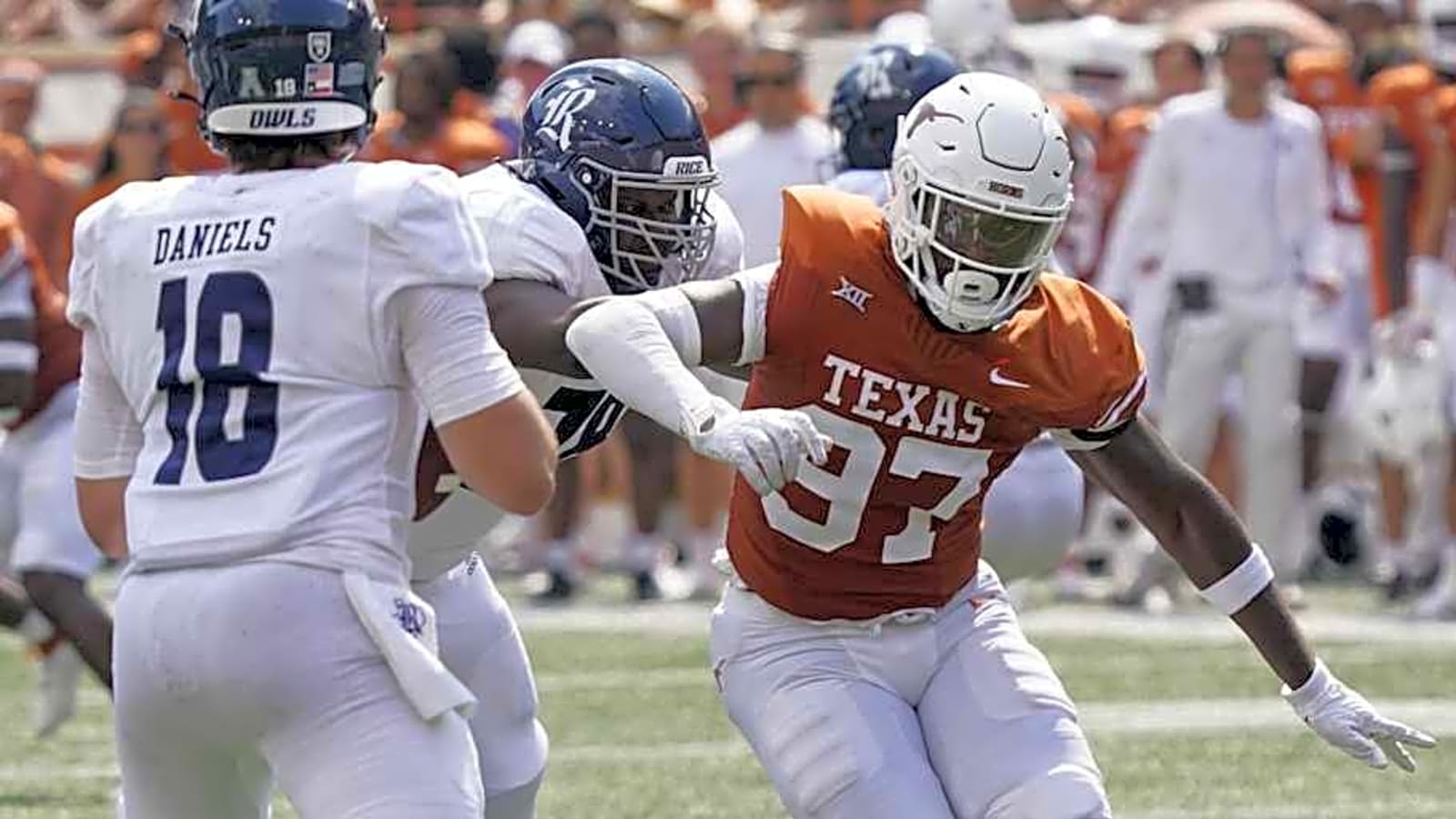 Former Texas Longhorns 4-Star Makes Transfer Portal Decision