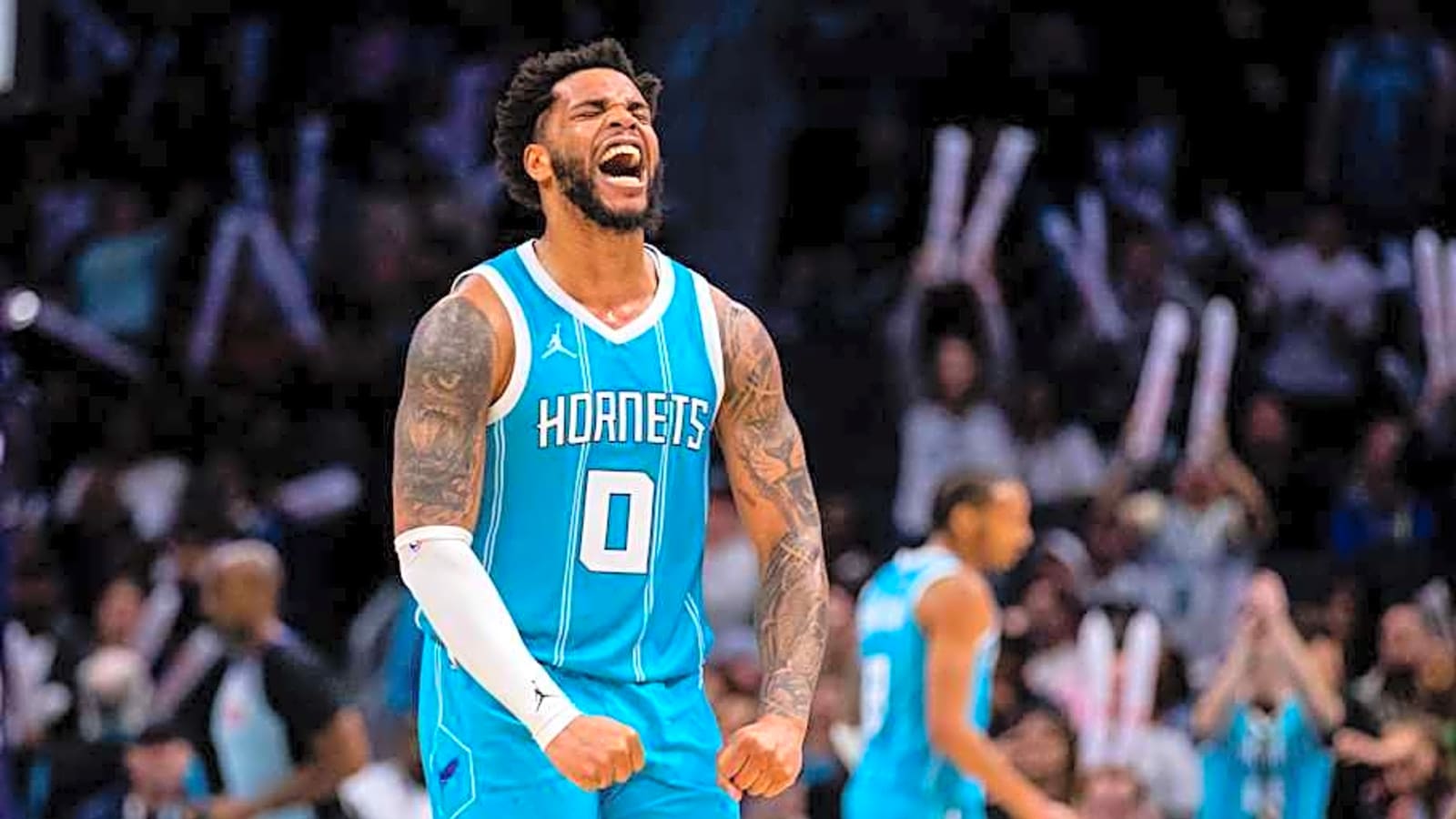 Tre Mann gives interesting answer on who the Hornets&#39; veteran leader is