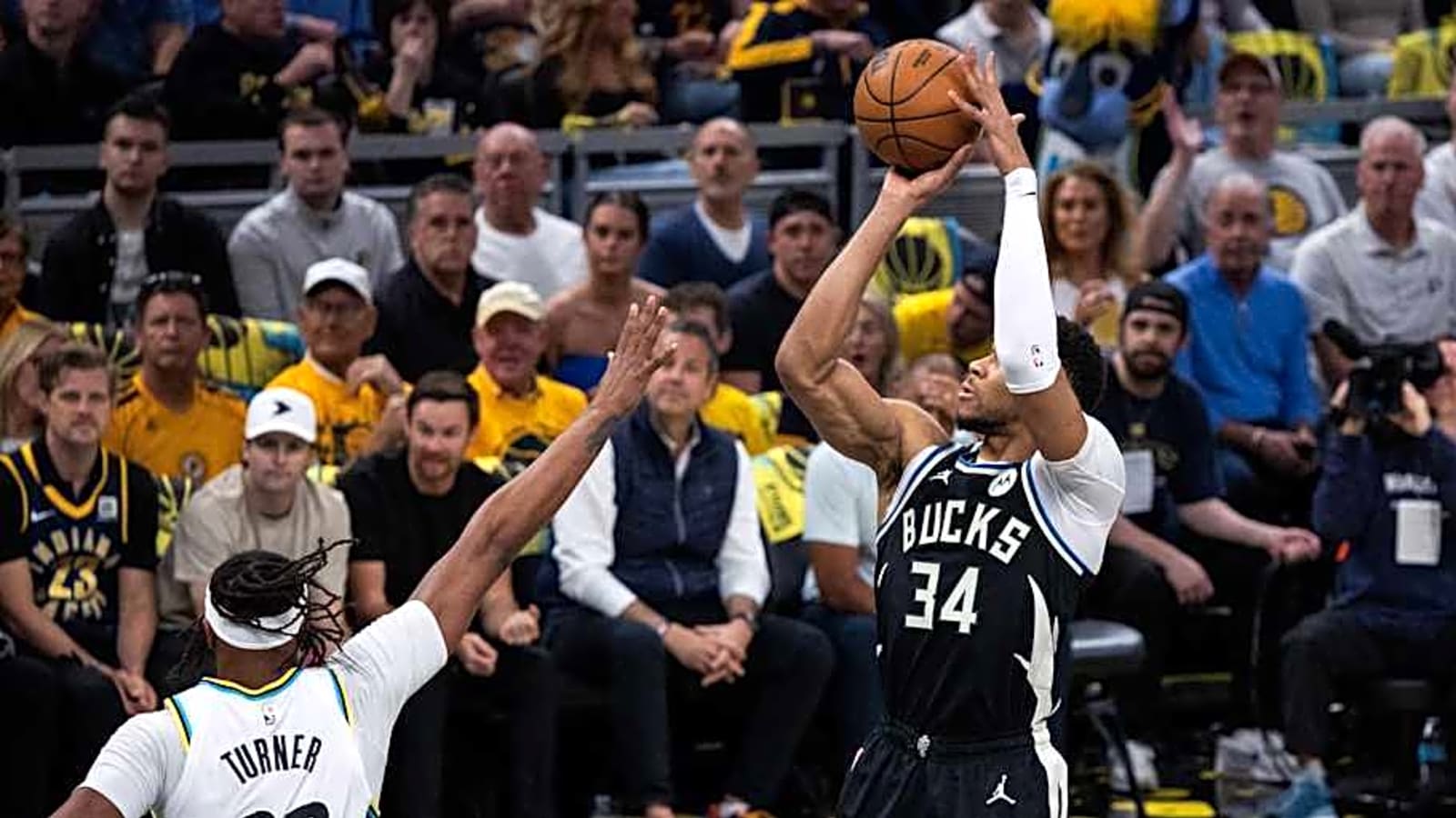 Bucks&#39; Giannis Antetokounmpo Finally Breaks Silence on Pacers Rivalry