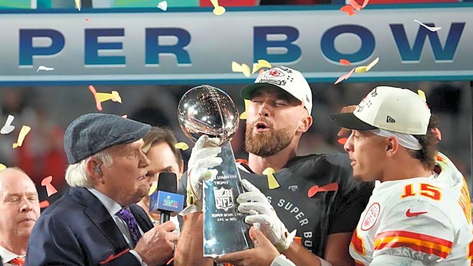 2022 Kansas City Chiefs Team Cracks Exclusive List