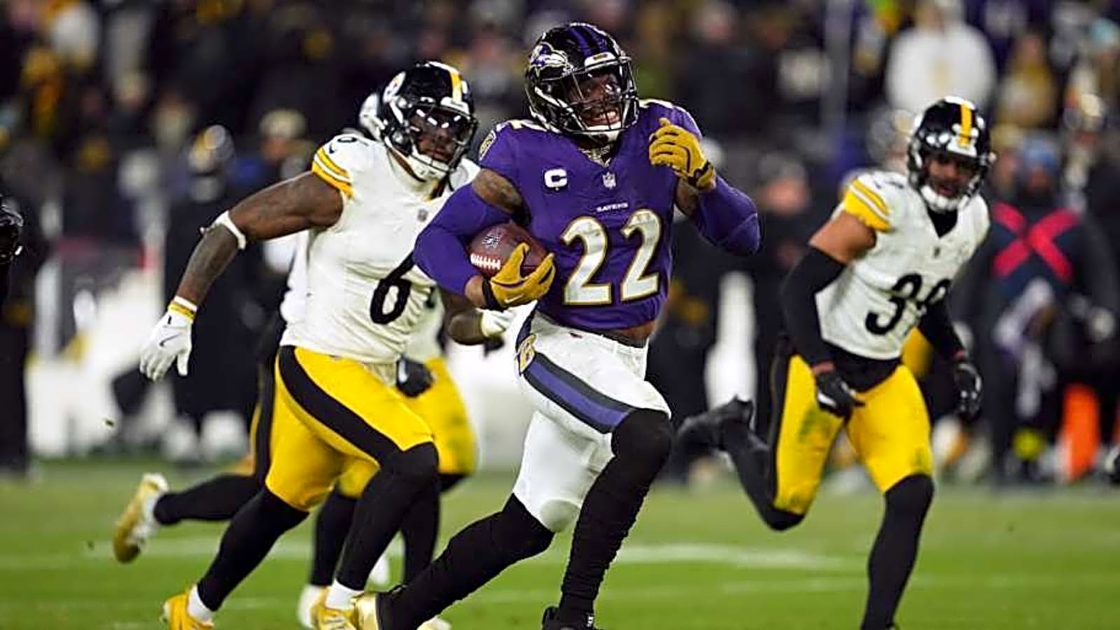 Ravens&#39; Derrick Henry Receives Underwhelming Fantasy Ranking