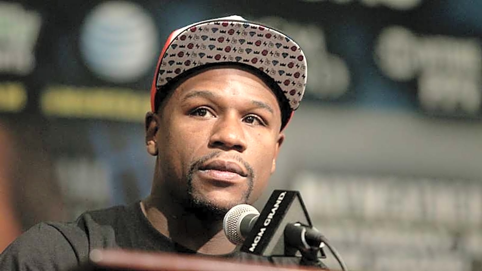 Terence Crawford Reveals Which Version Of Floyd Mayweather Was the Best