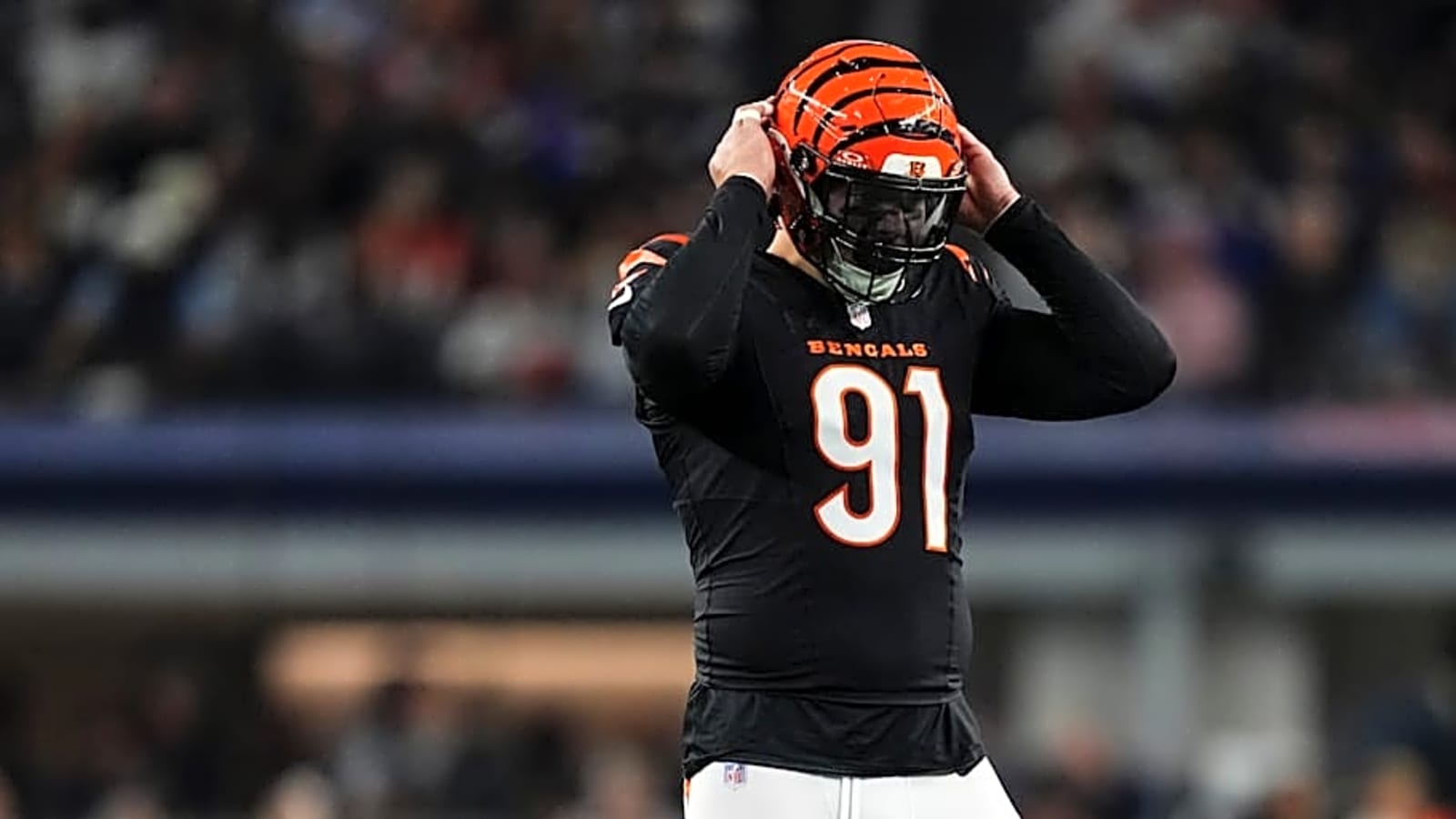 Big Trey Hendrickson trade and 3 deals Lions can&#39;t refuse in 2025 NFL Draft