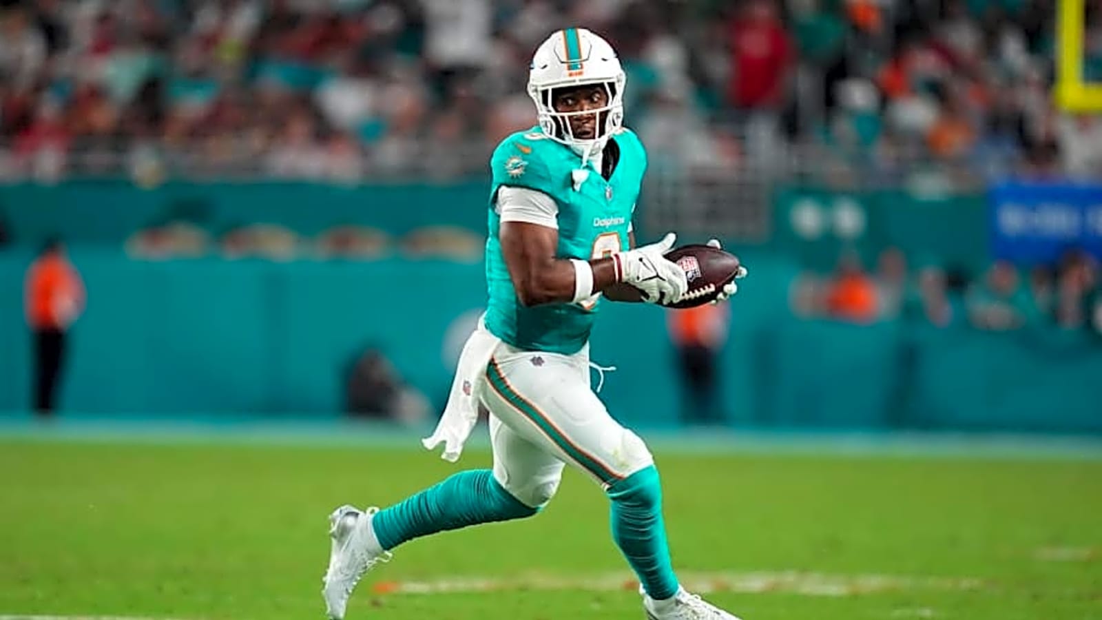 Steelers, Dolphins Trade Rumors Take Interesting Turn