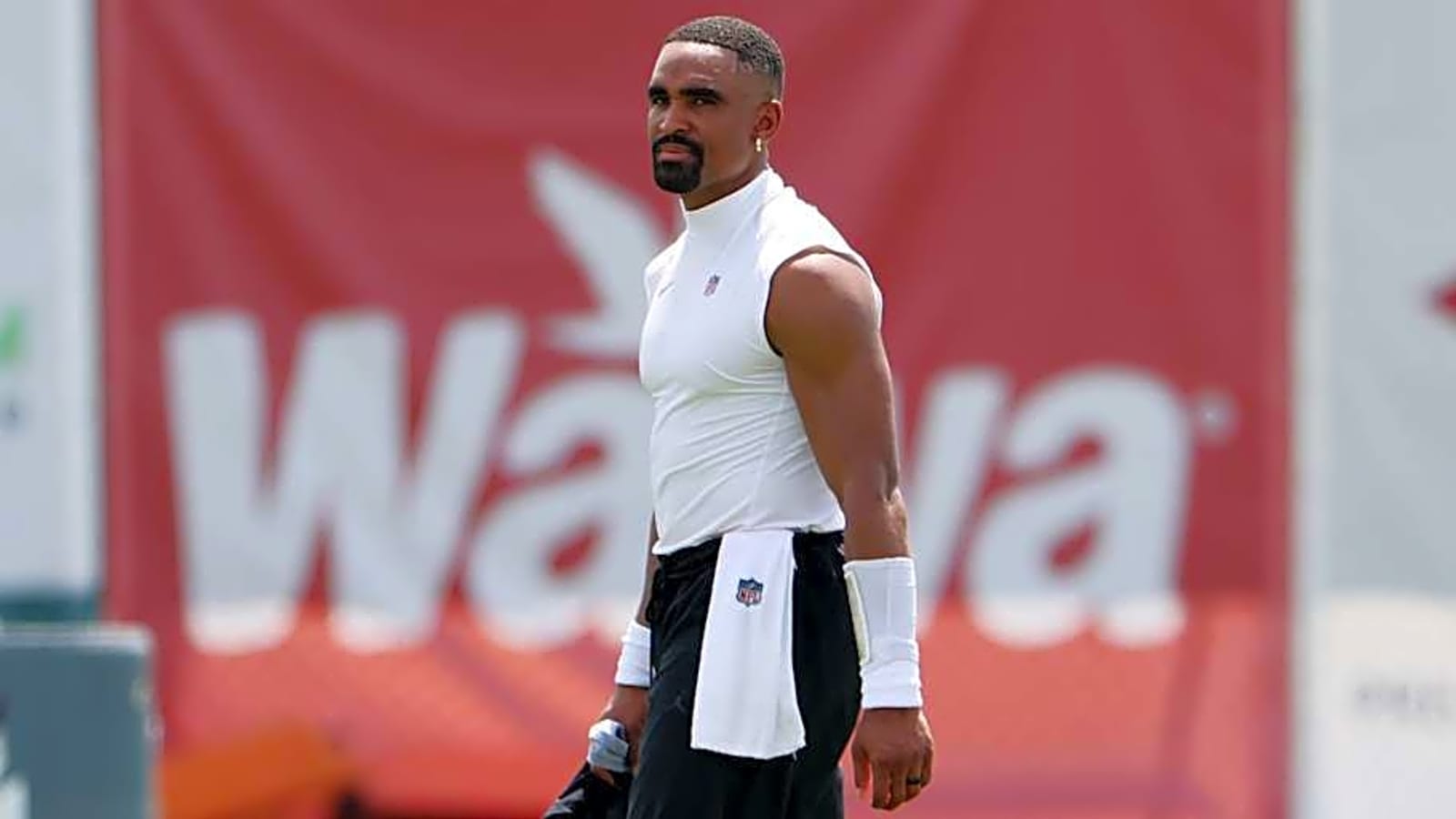 FOX analyst shares blunt Jalen Hurts admission amid stunning Eagles praise