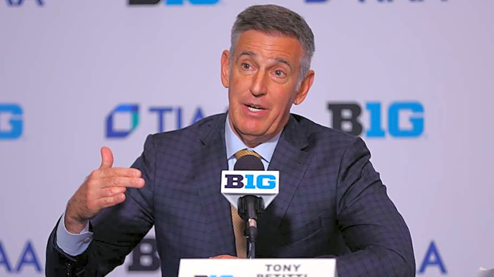 Big Ten commissioner doubles down on extra automatic bids for College Football Playoff