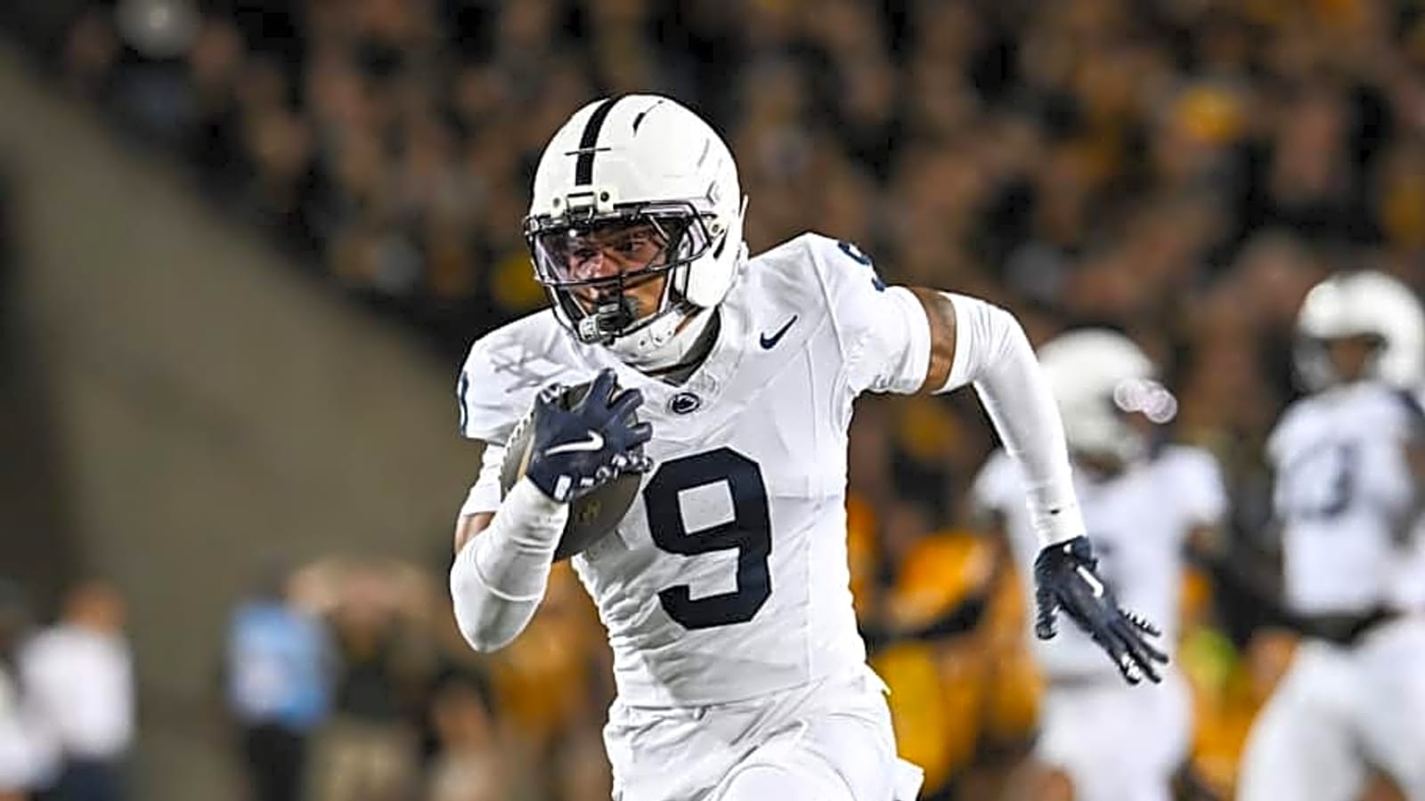 Clemson Tigers Receive First Transfer Commitment of Offseason