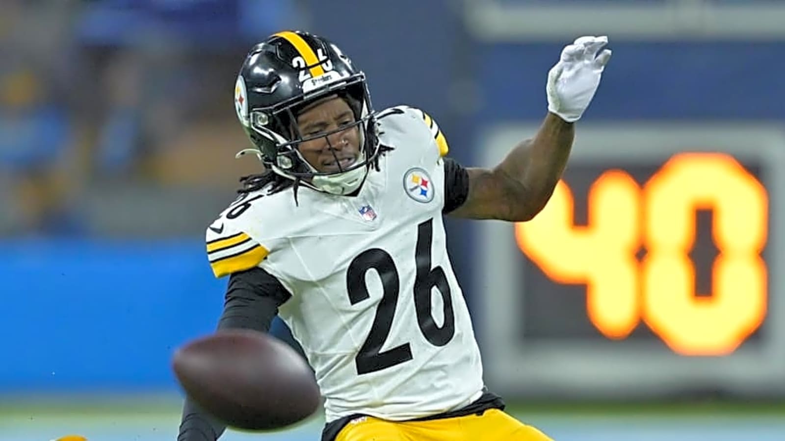 Steelers CB Injured Against Lions
