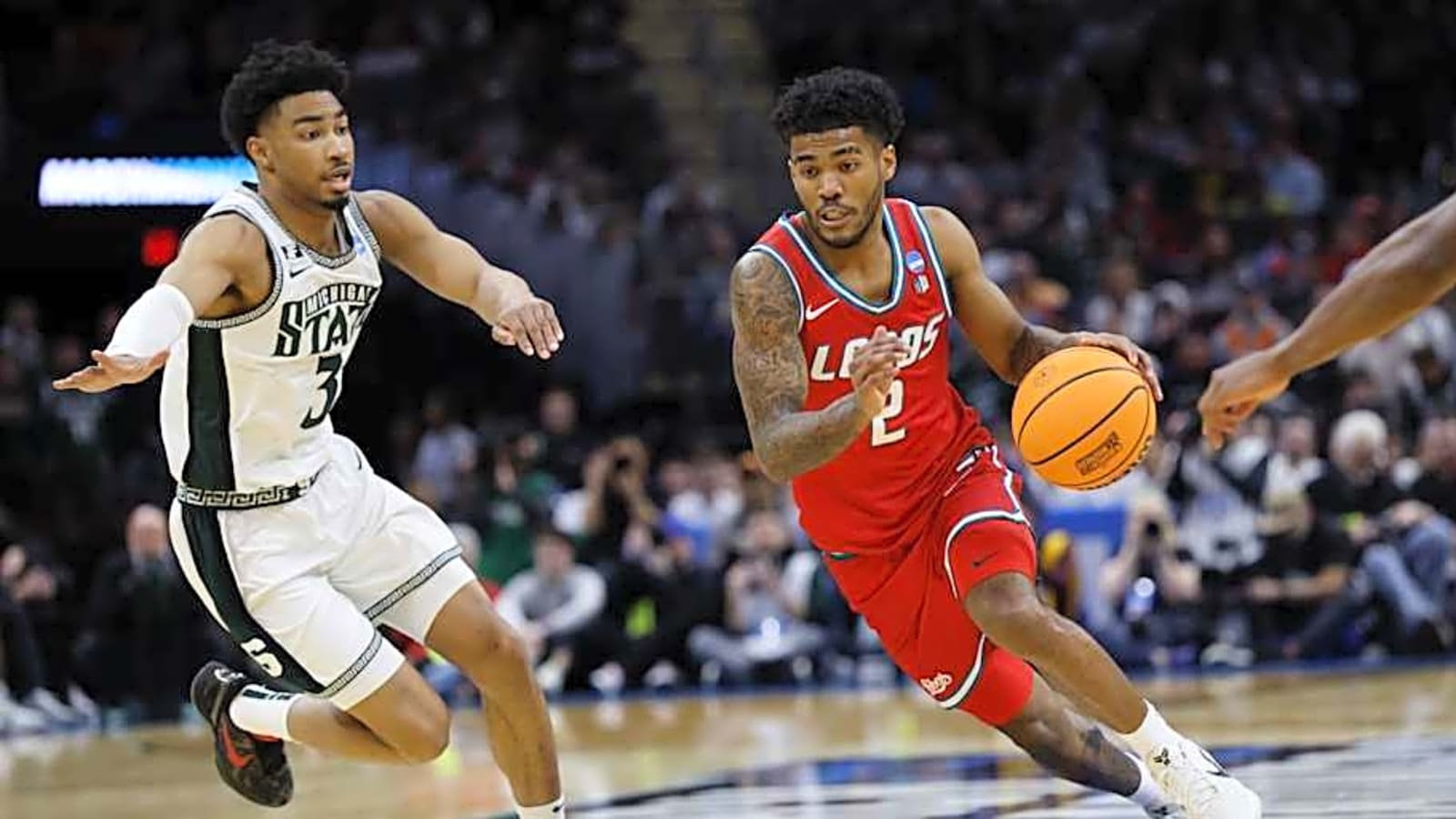 Mick Cronin Praises Donovan Dent Ahead of First Practice