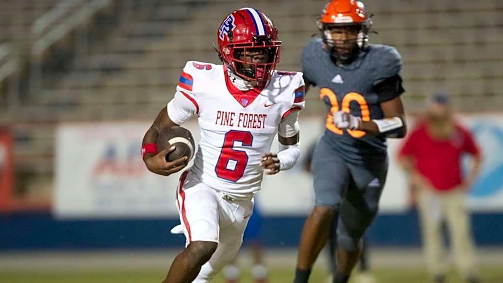 4-star receiver among 2026 recruits taking official visits to Wisconsin football during key weekend