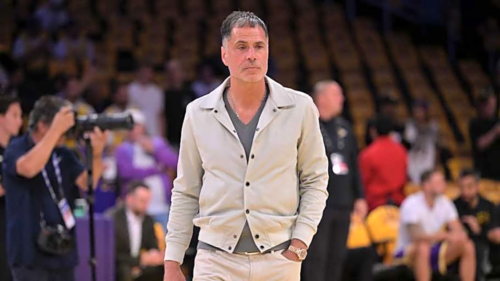 Lakers&#39; Rob Pelinka Breaks Silence On Deandre Ayton Signing
