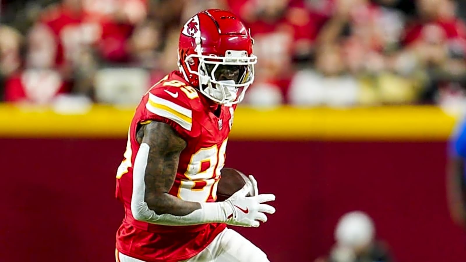 Titans Hosting Former Super Bowl Champion TE