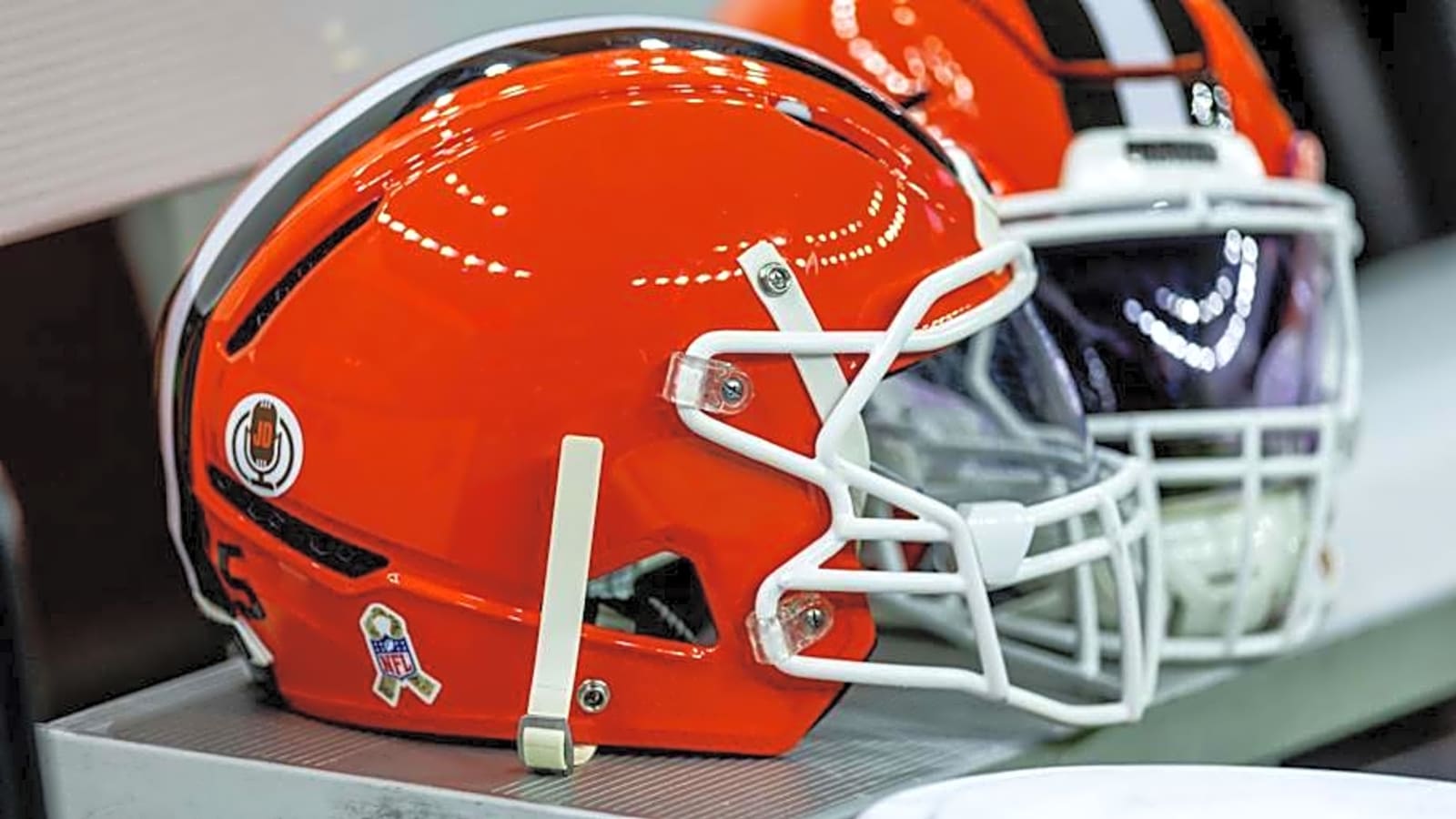 Browns Urged to Make Interesting Offensive Signing