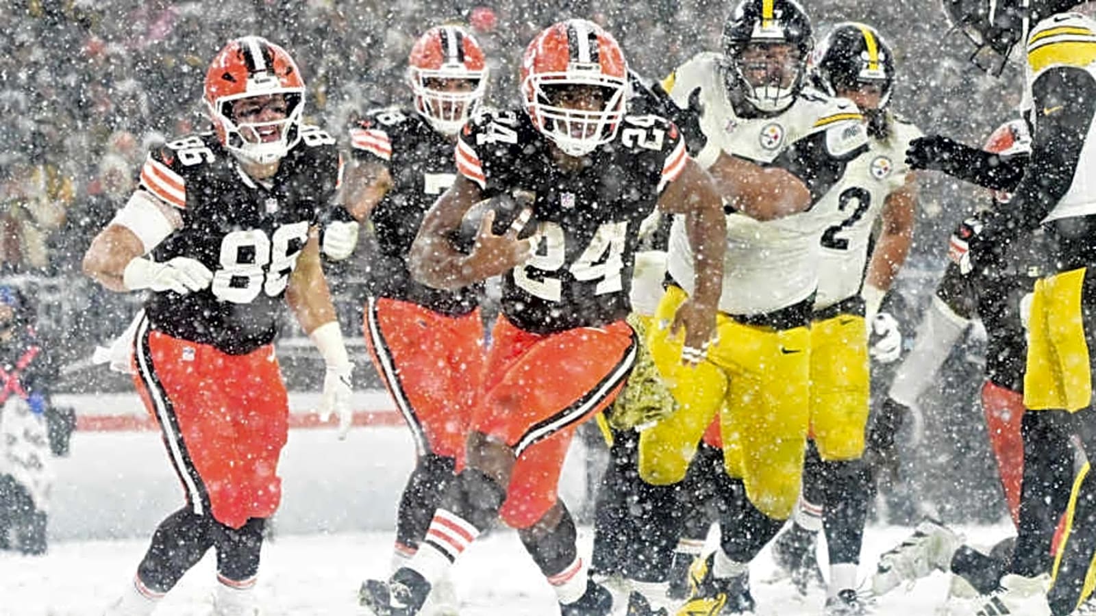 Nick Chubb Sends Emotional Message to Cleveland Browns in Farewell Post