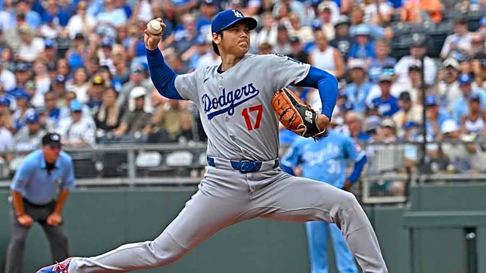 Shohei Ohtani&#39;s 102-MPH Fastball Elicits Hilarious Response From Royals Star
