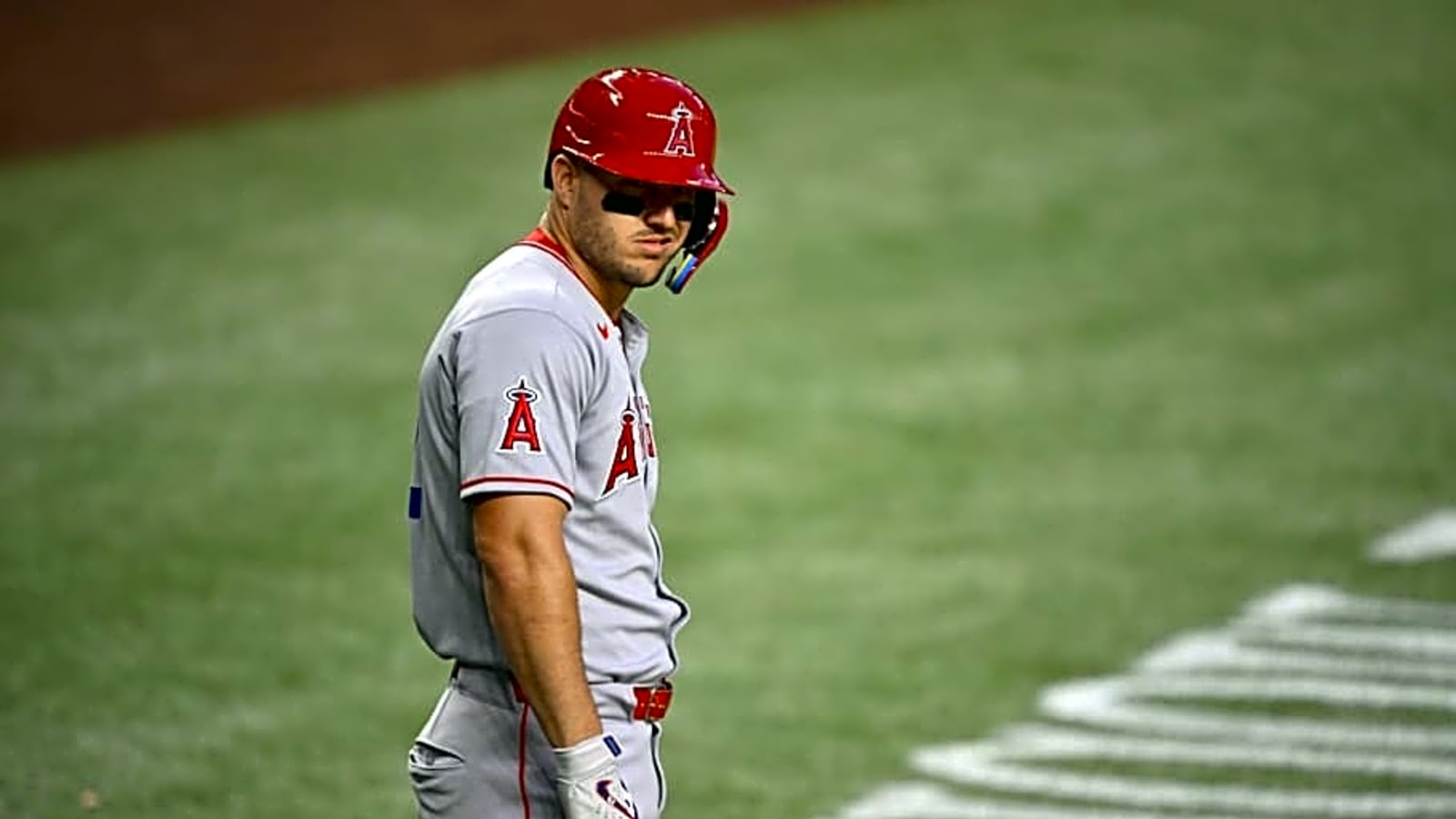 Angels&#39; Mike Trout Bruised 2 Bones in His Knee With Latest Injury