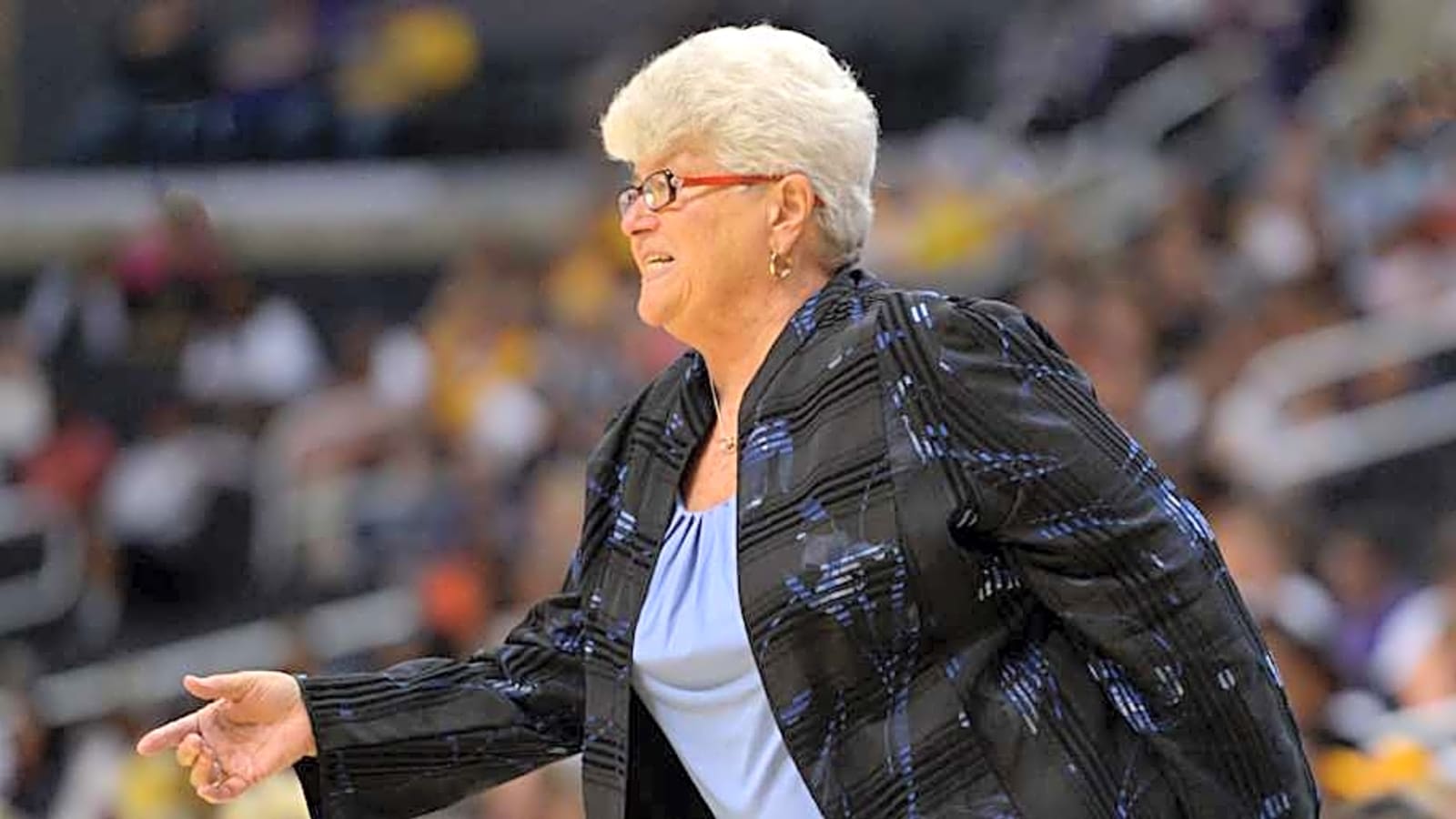 Former Purdue WBB Coach Lin Dunn Honored by WNBA&#39;s Indiana Fever