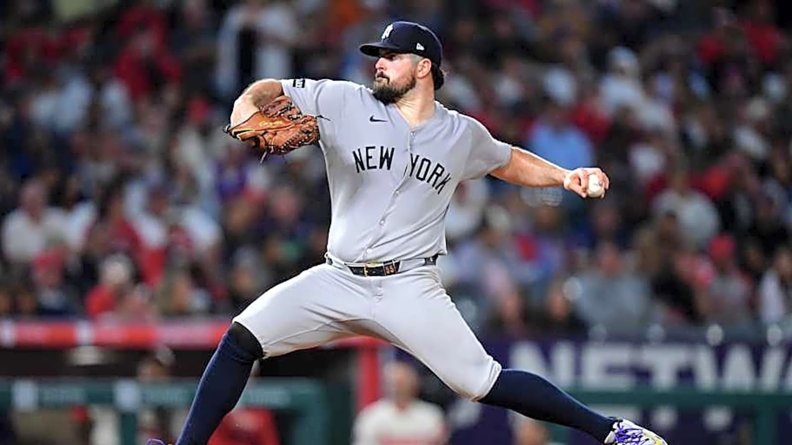 Watch: Yankees Pitcher Pulls Off Derek Jeter Move