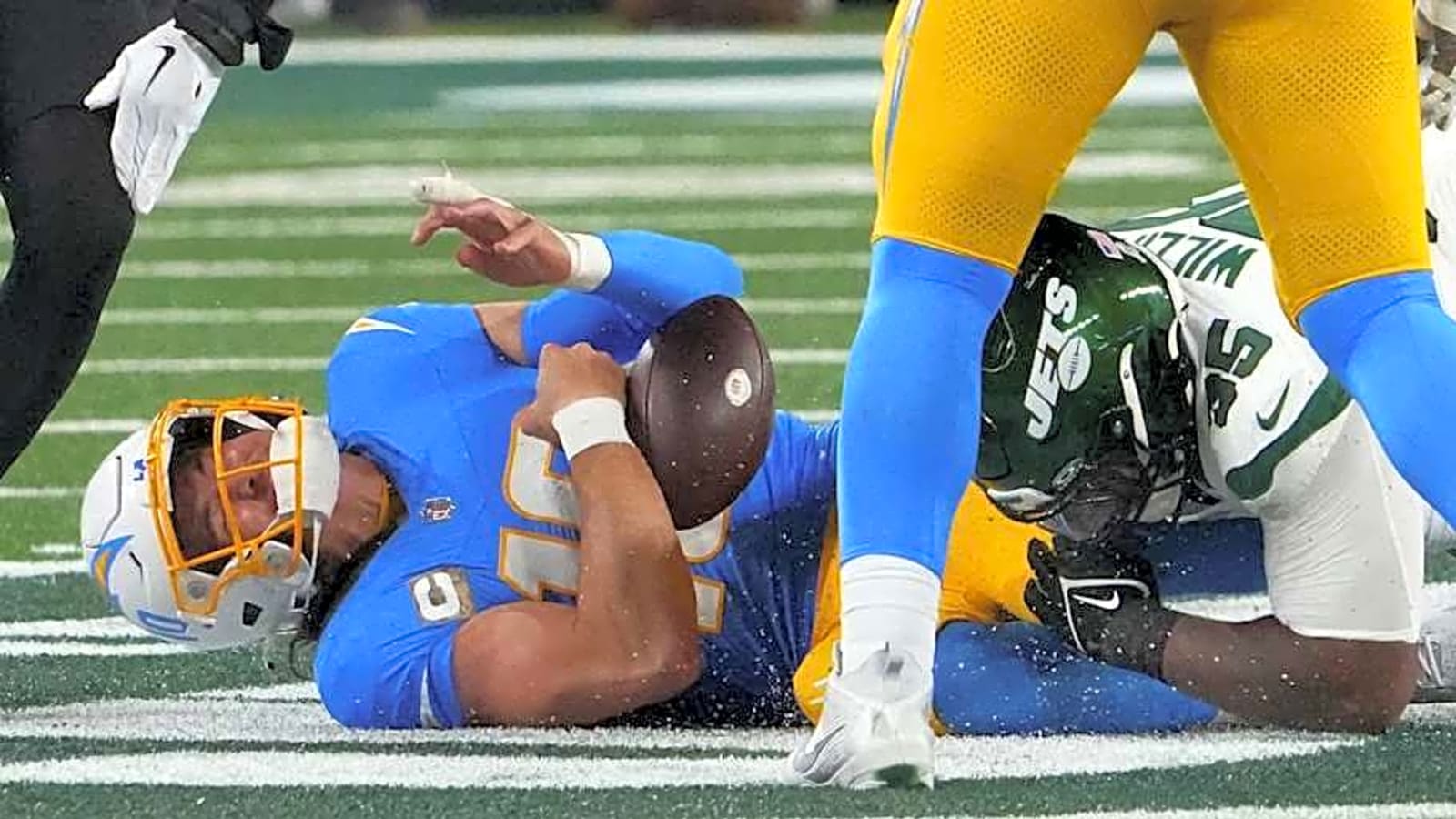 Chargers should consider winless Jets as trade deadline partner for All-Pro star