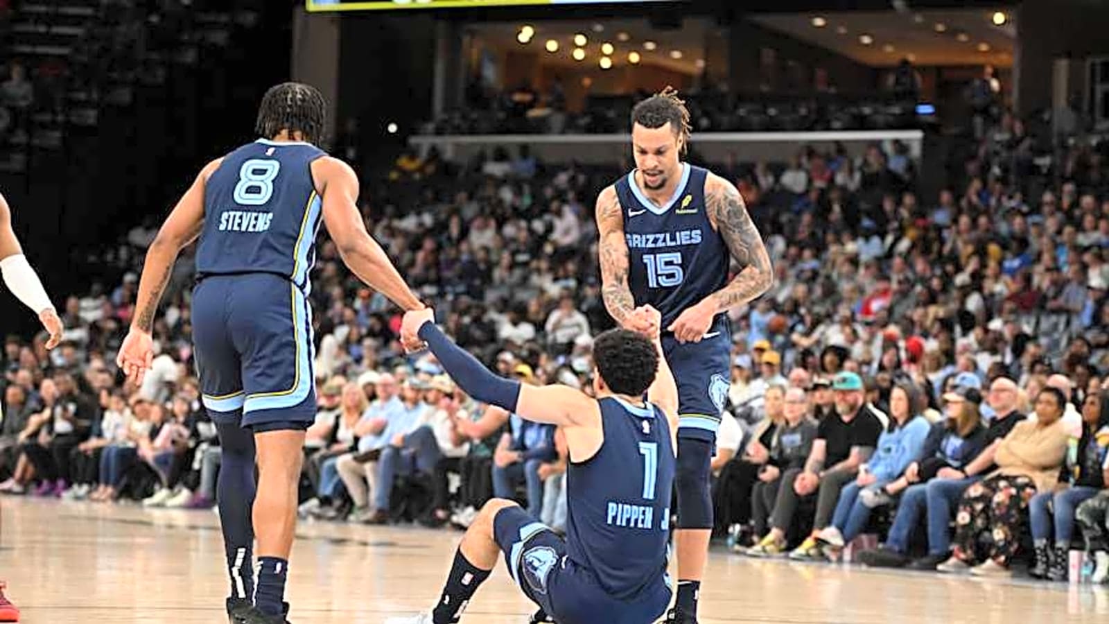Ex-Celtics, Grizzlies Forward Signs New Deal With International Team