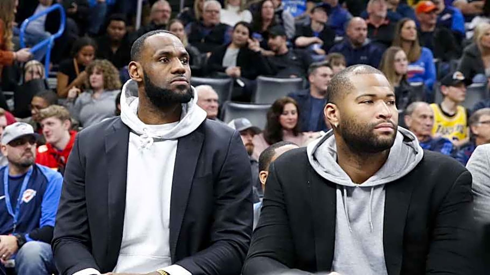 Former Lakers Player Gets Into Wild Altercation With Fan in Stands