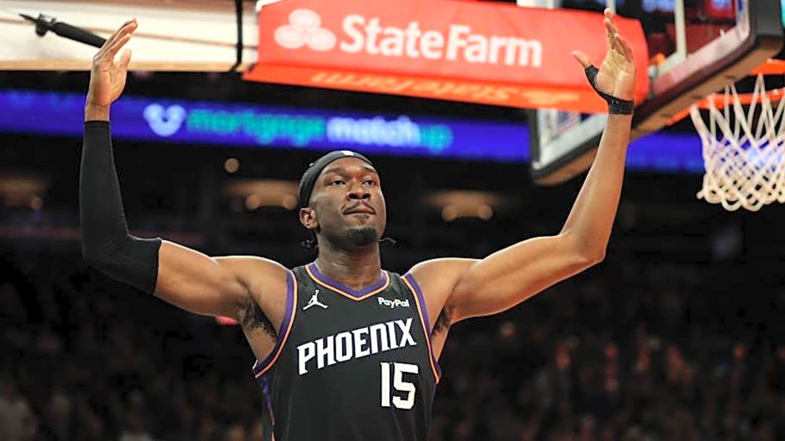 Mark Williams Feels At 'Home' With Suns