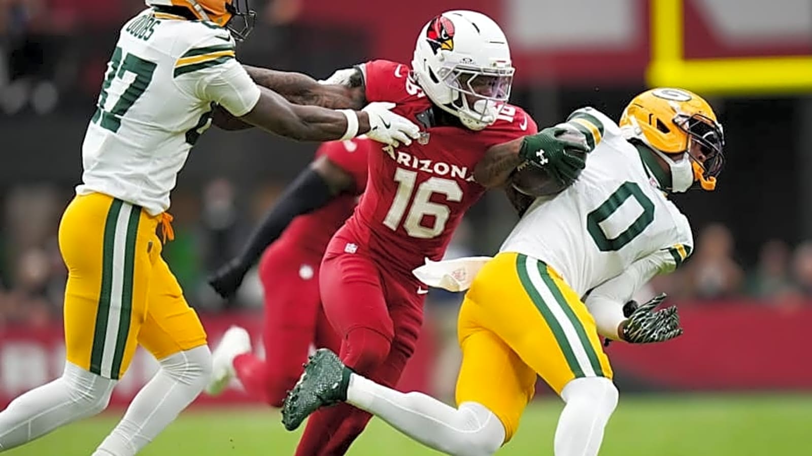 Rams Already Gaining an Edge Over Cardinals