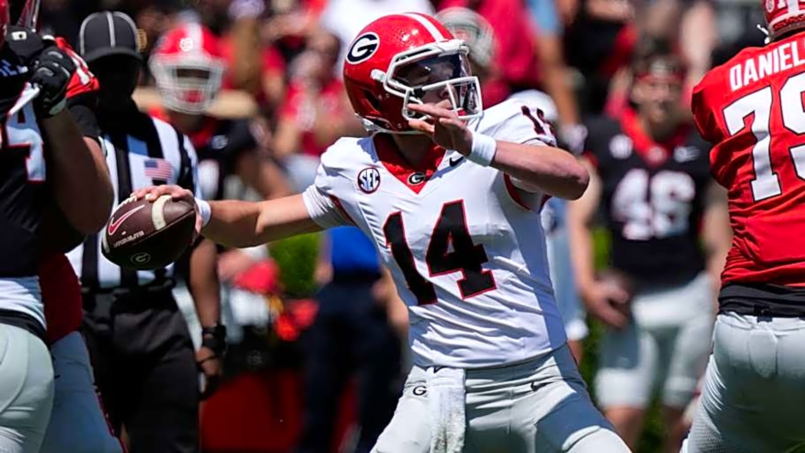 Georgia Football in a Rare Situation With Gunner Stockton as the Starting QB