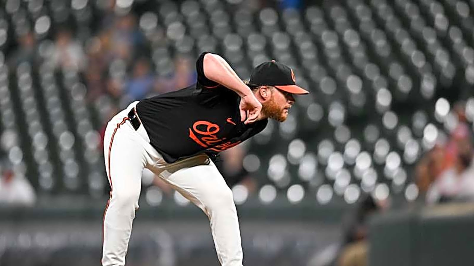 World Series Champion Reliever Inks Minor League Deal with Texas Rangers