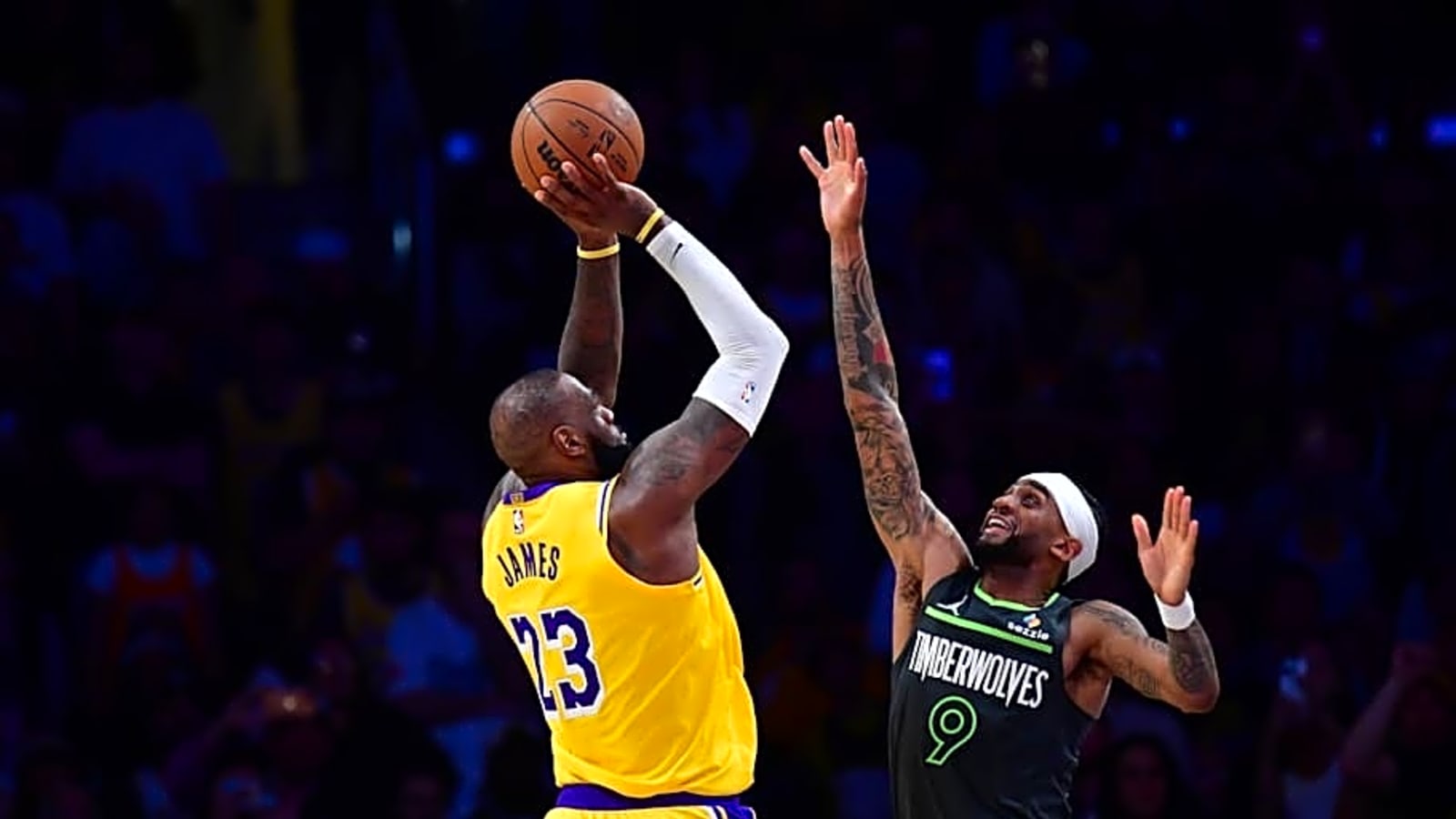 NBA Insider Drops Major Prediction on LeBron James&#39; Future