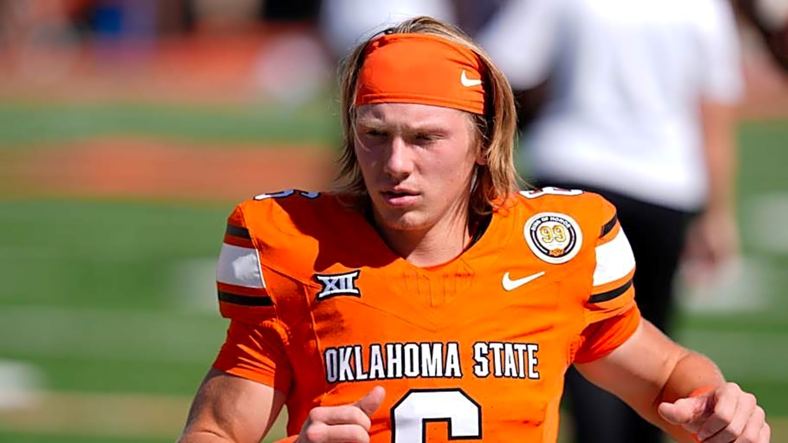 Mike Gundy Provides Insight into Oklahoma State&#39;s Quarterback Situation