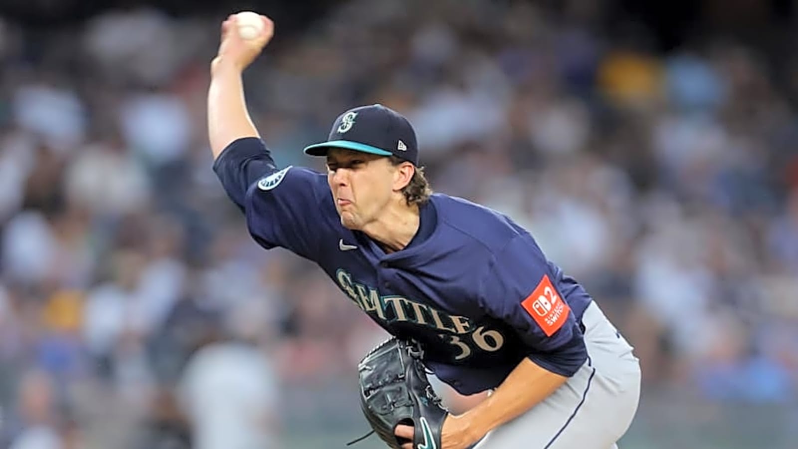  Seattle Mariners and Yankees Set to Resume Play After Odd Rain Delay