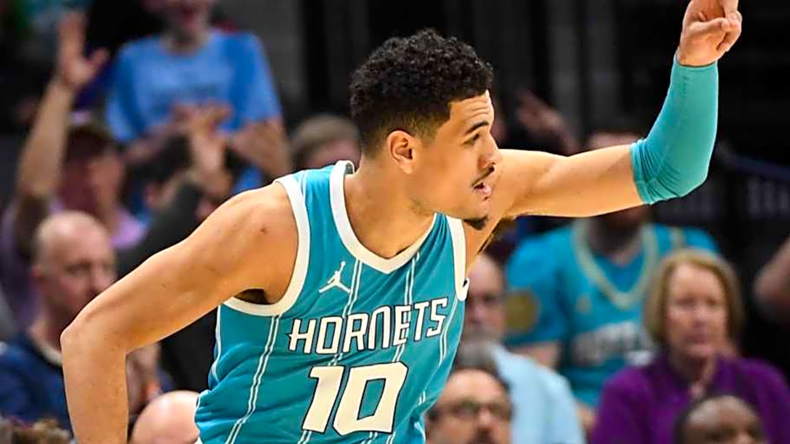 Josh Green&#39;s injury clouds trade options for the Charlotte Hornets this offseason