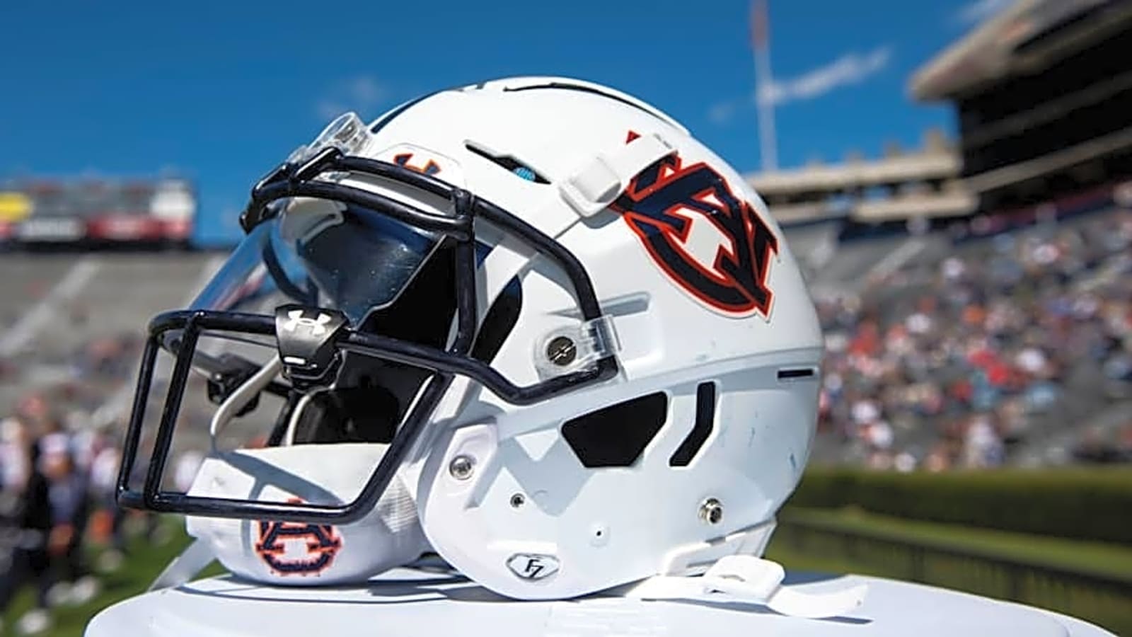 Auburn Tigers Continue To Impress Four-Star Tight End Recruit