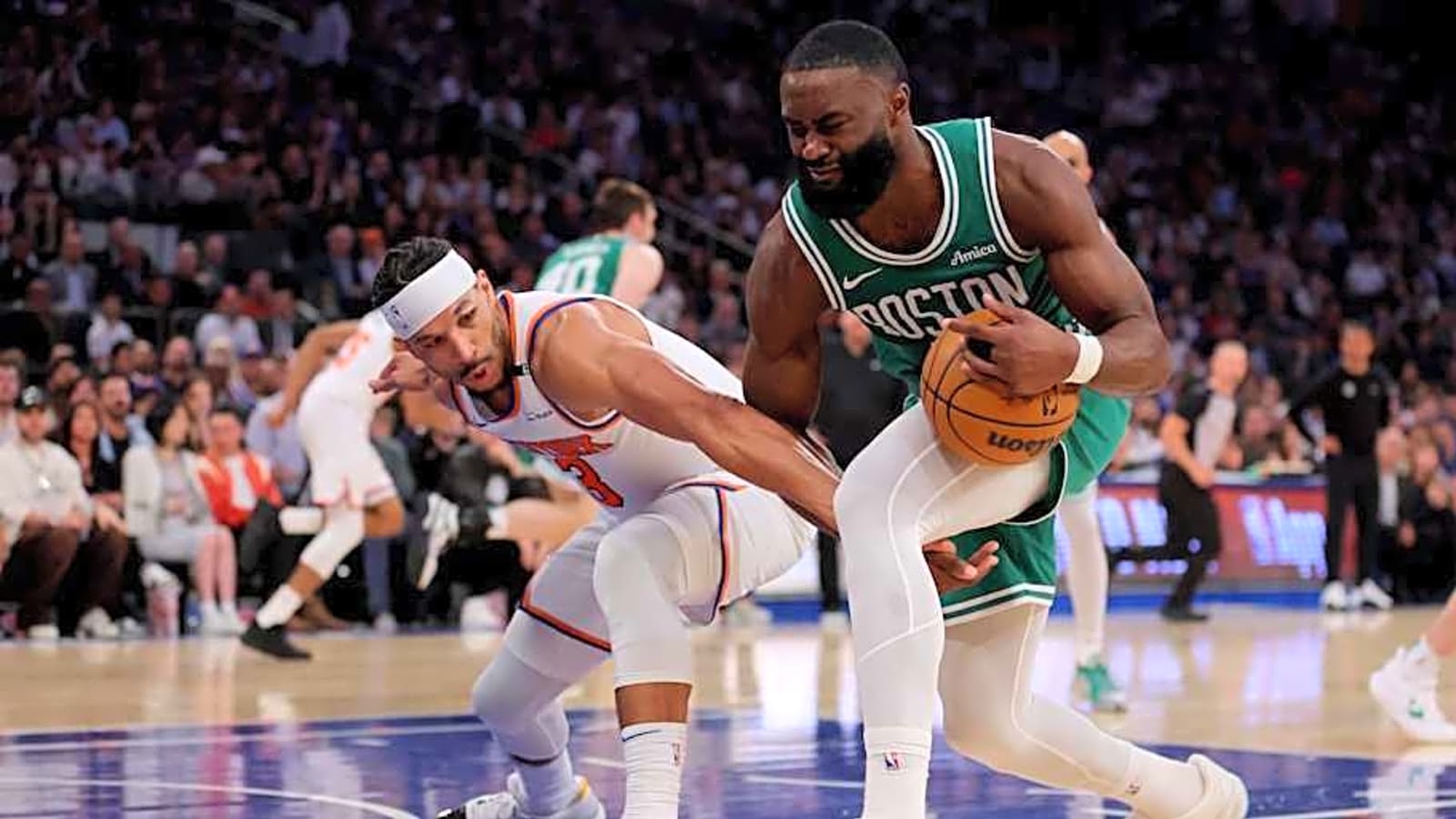 Celtics, Knicks, Kings Interested in 3x NBA All-Star: Report