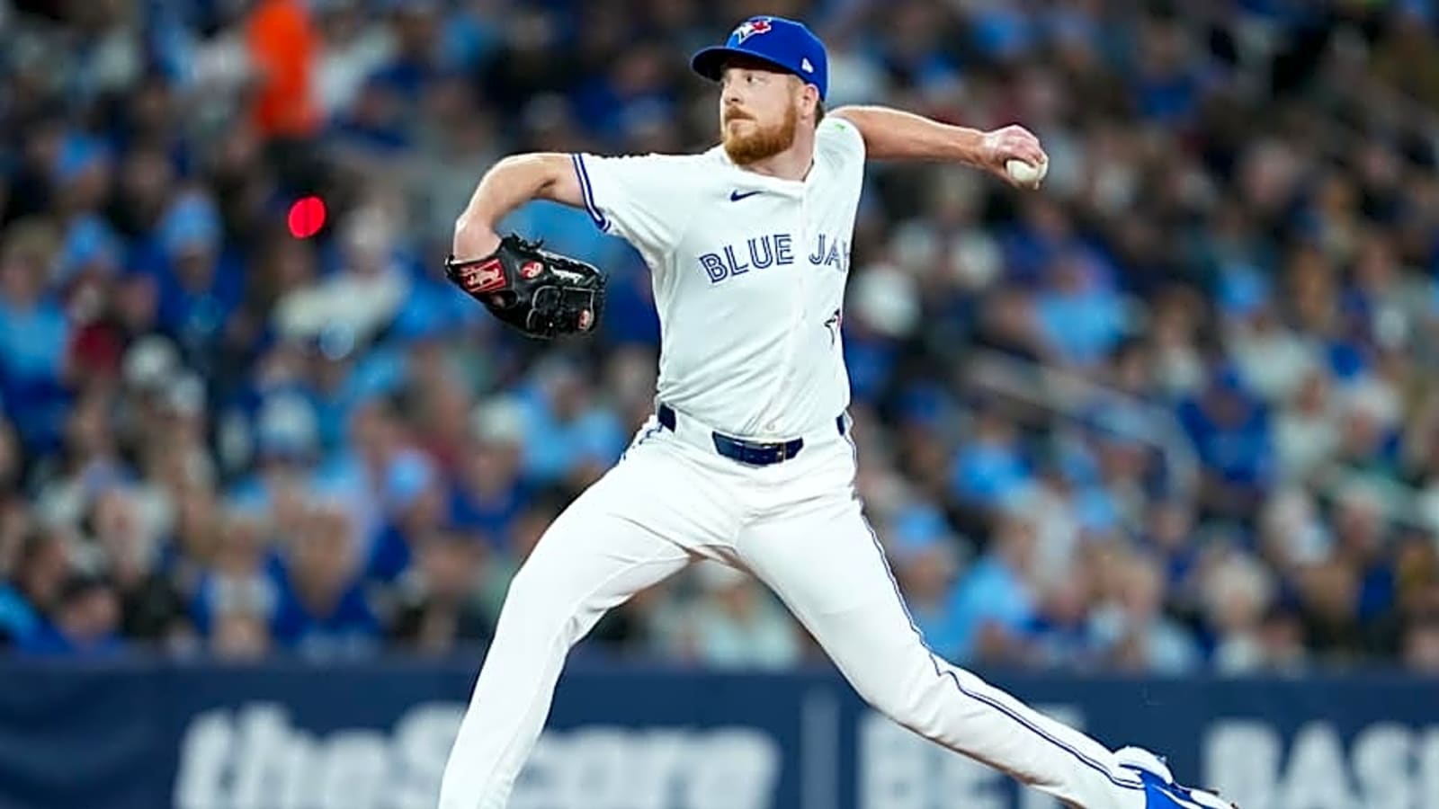 New York Mets sign lefty reliever to major league deal